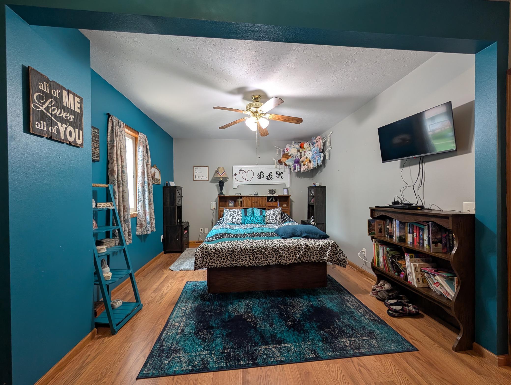 111 E Lyon Street Property Photo 16