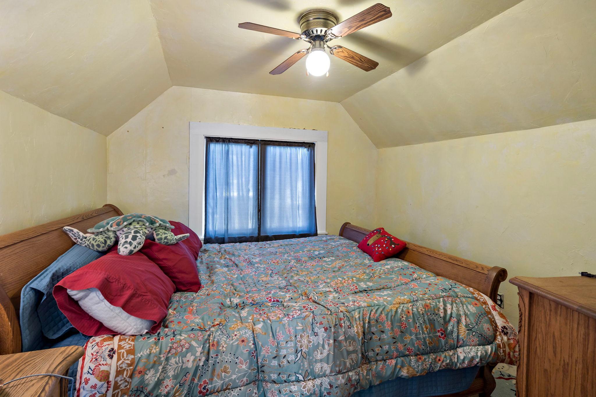 1036 Geranium Avenue E Property Photo 13