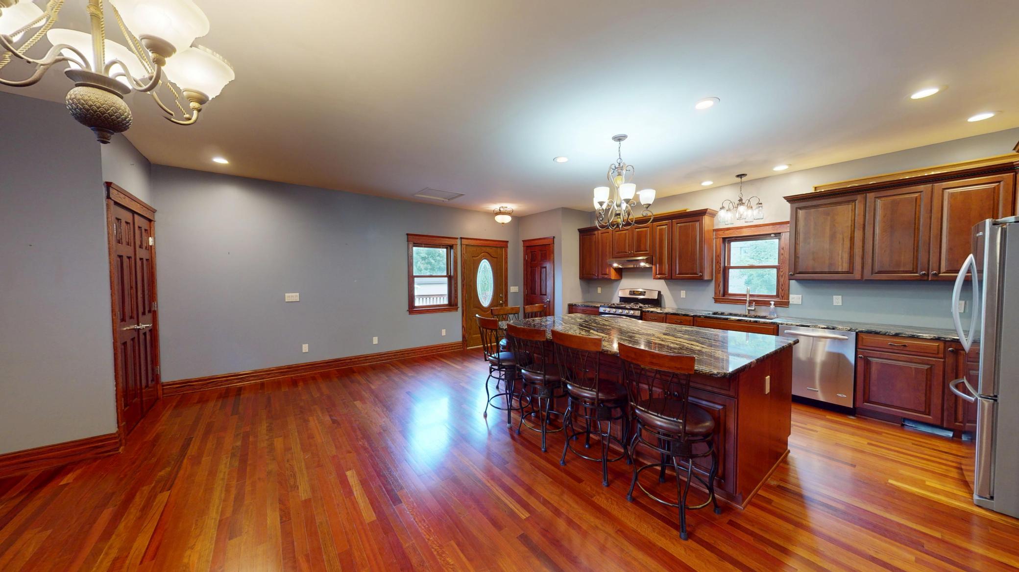 1426 Circle Drive Property Photo 7