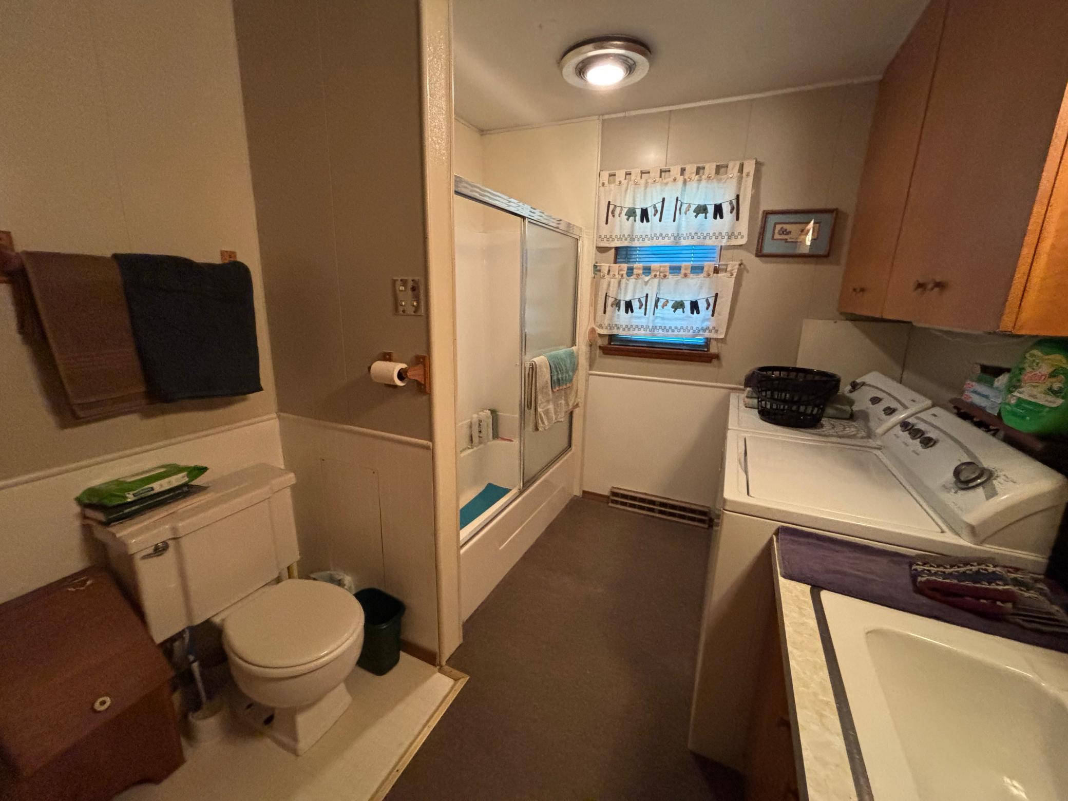 907 Arnold Avenue N Property Photo 20