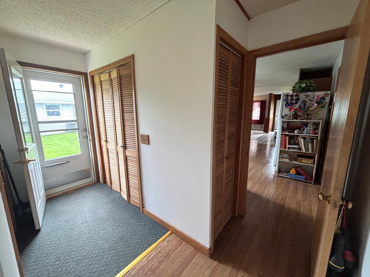 907 Arnold Avenue N Property Photo 25