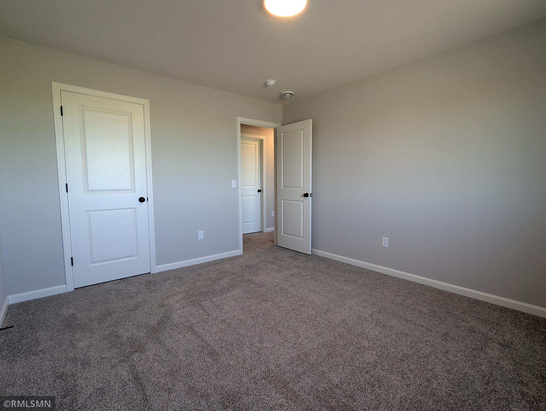 2878 Ivy Avenue Ne Property Photo 21