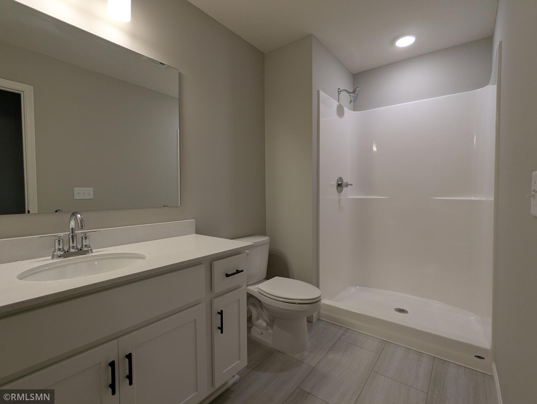 2878 Ivy Avenue Ne Property Photo 22