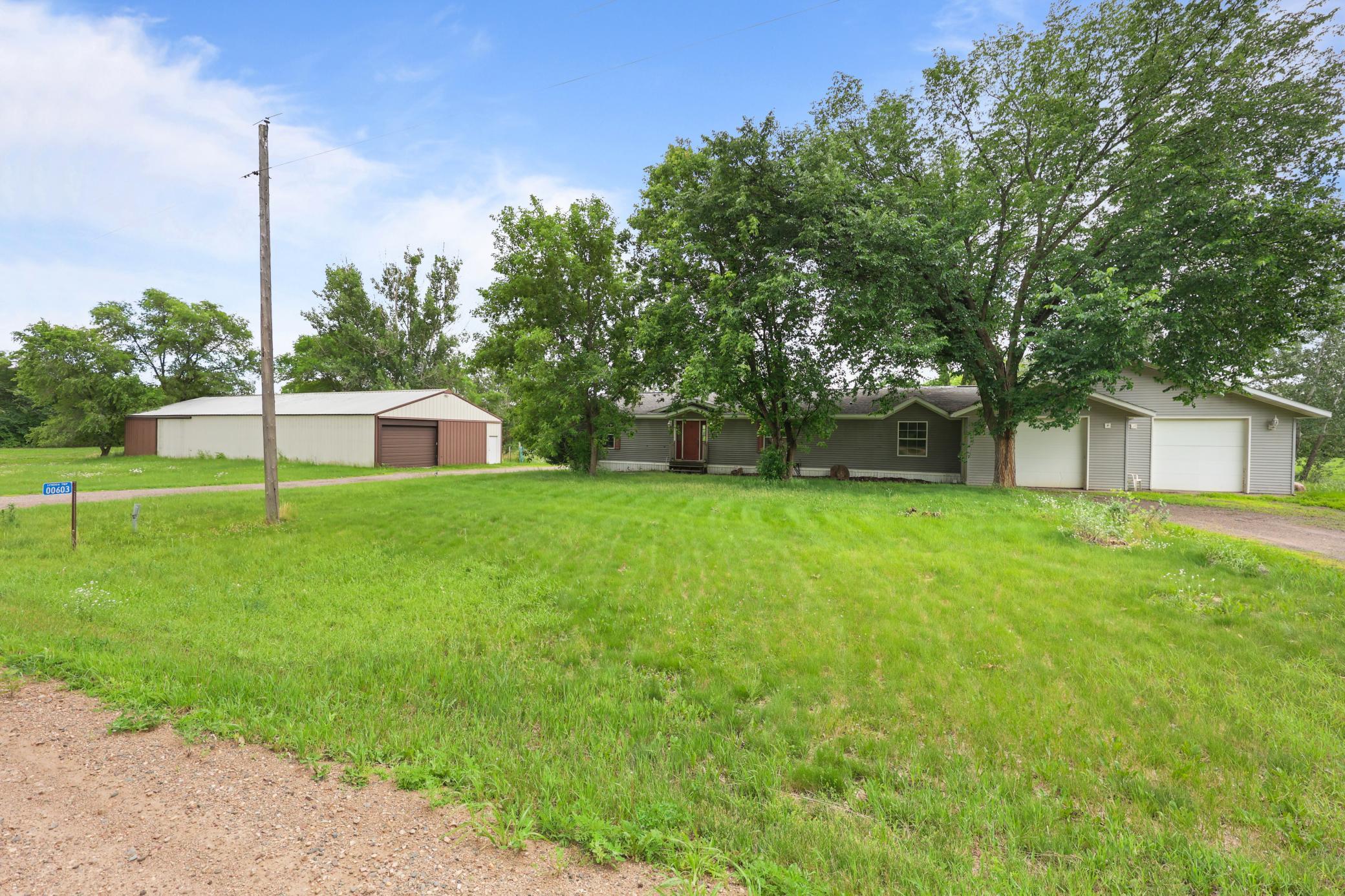 603 222nd Street E Property Photo 4