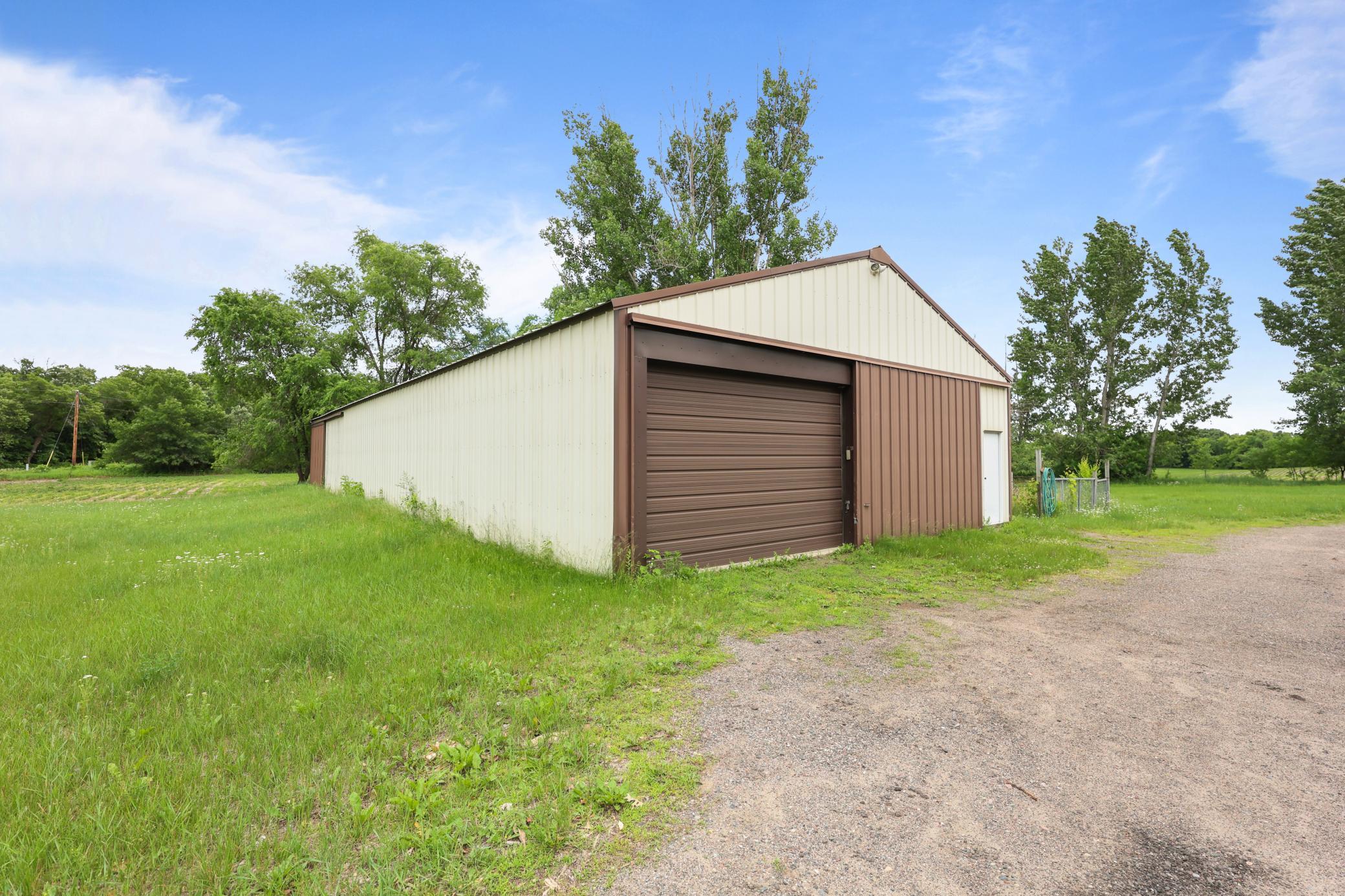 603 222nd Street E Property Photo 5