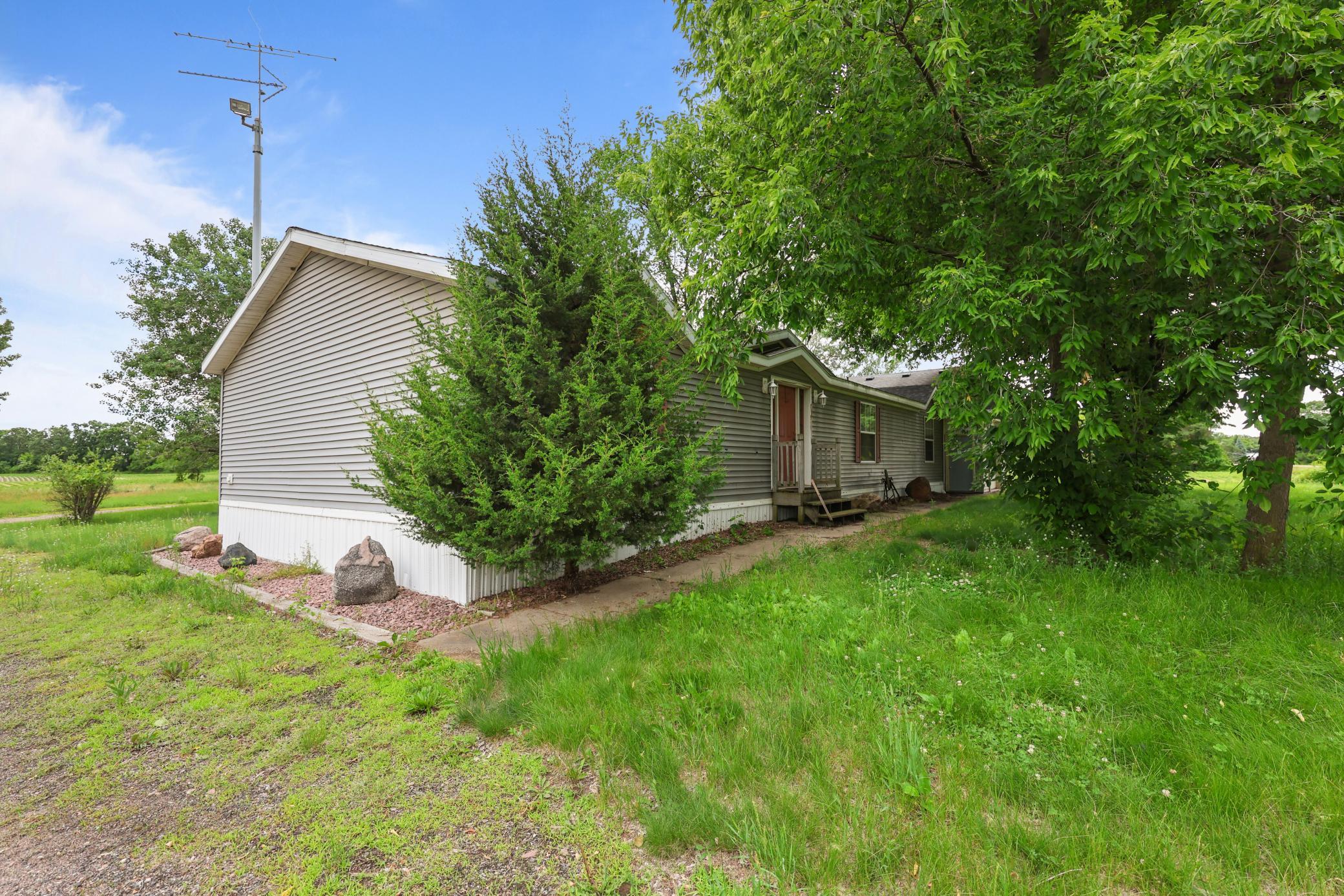603 222nd Street E Property Photo 41