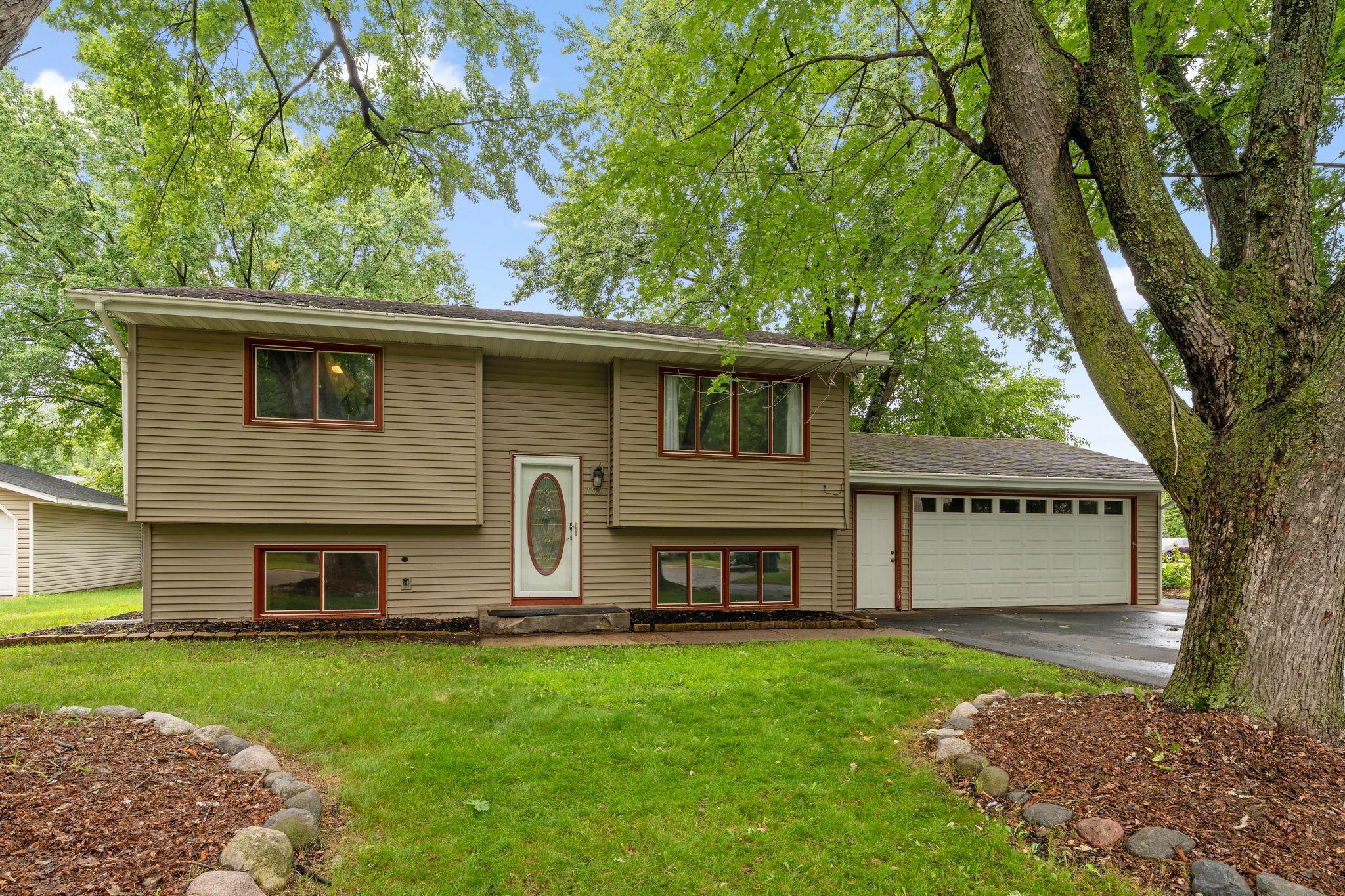 1710 Eugene Street Property Photo 1