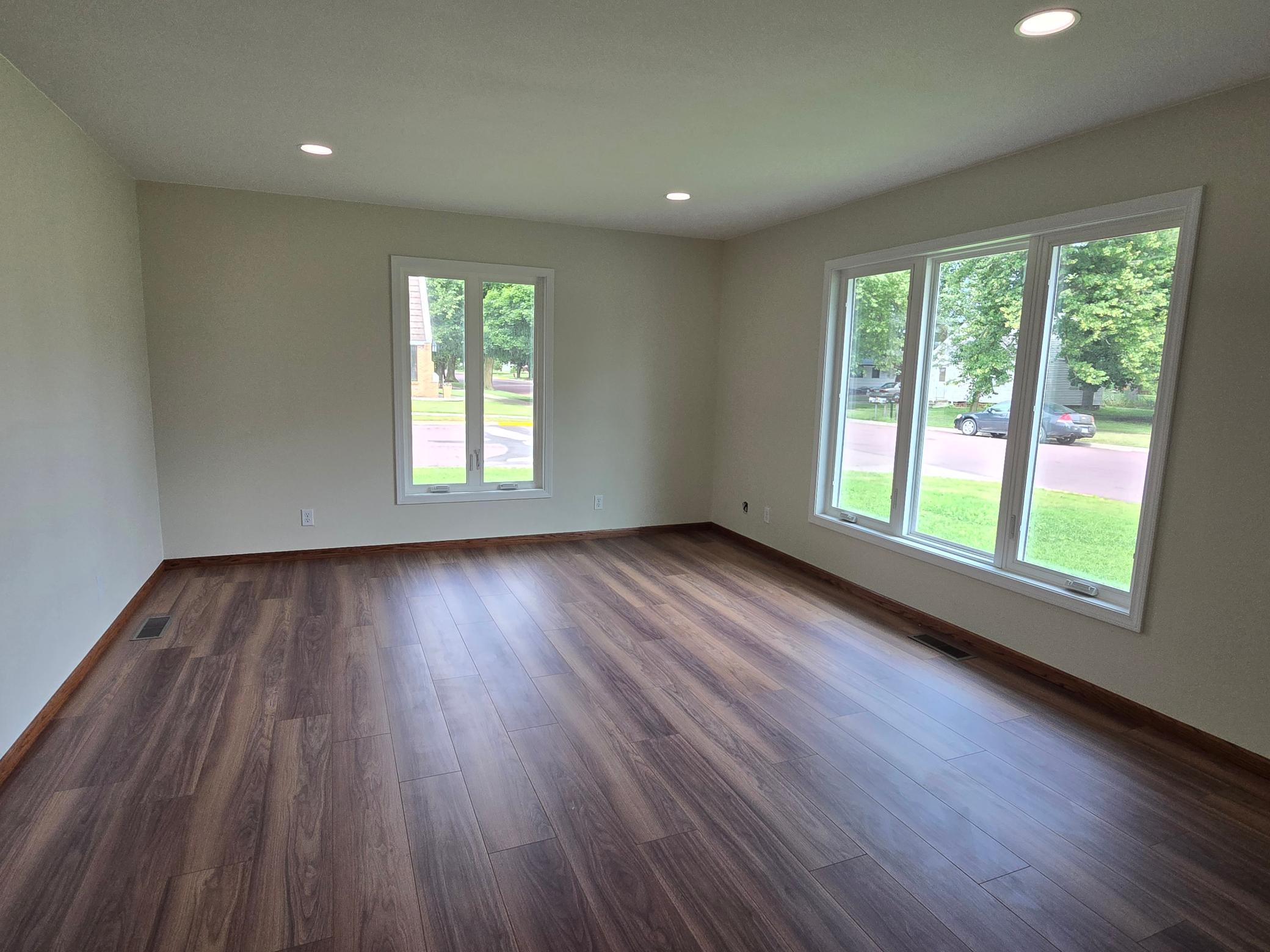 1502 2nd Avenue Property Photo 6