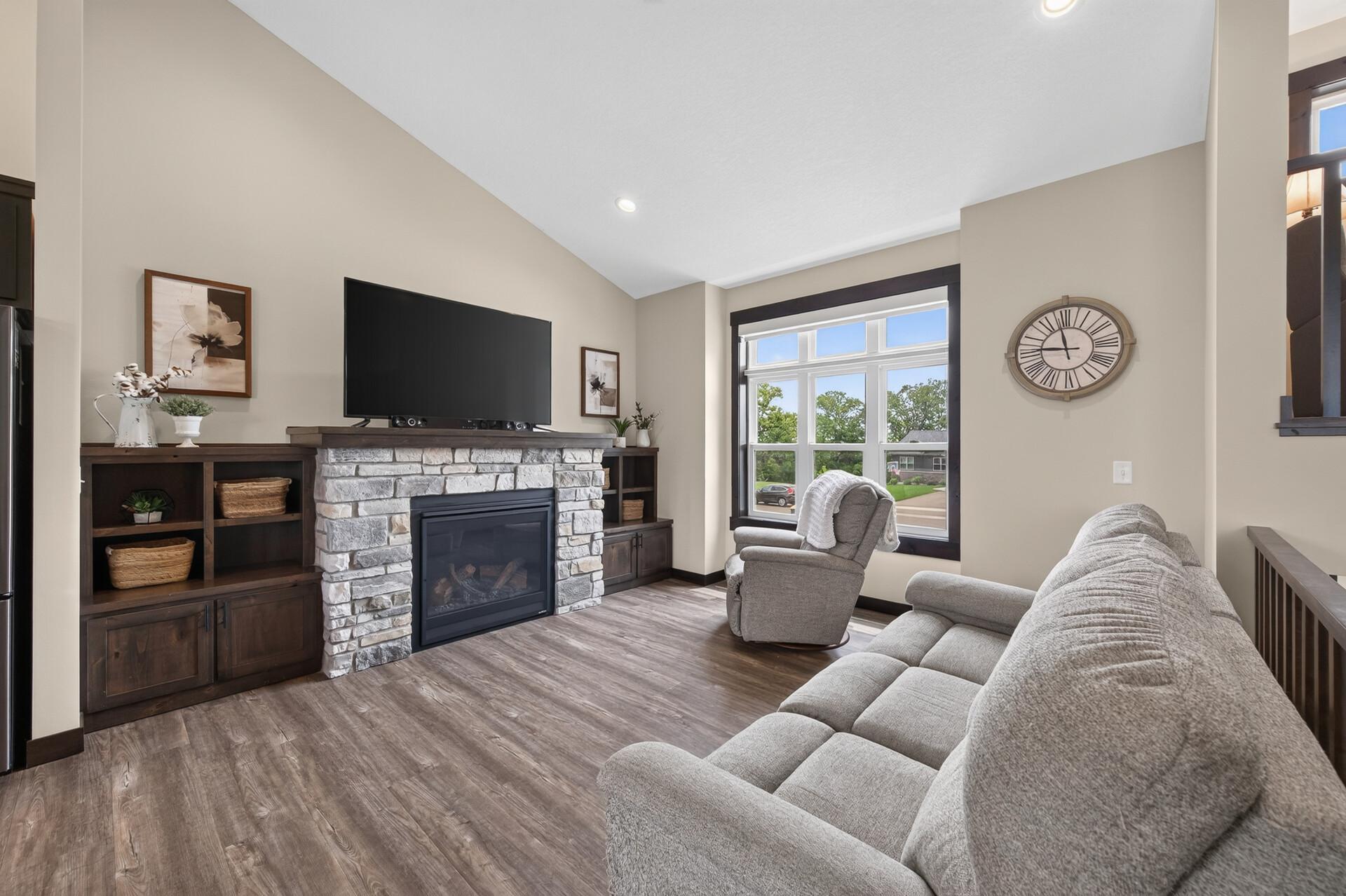 411 Westwood Drive Property Photo 11