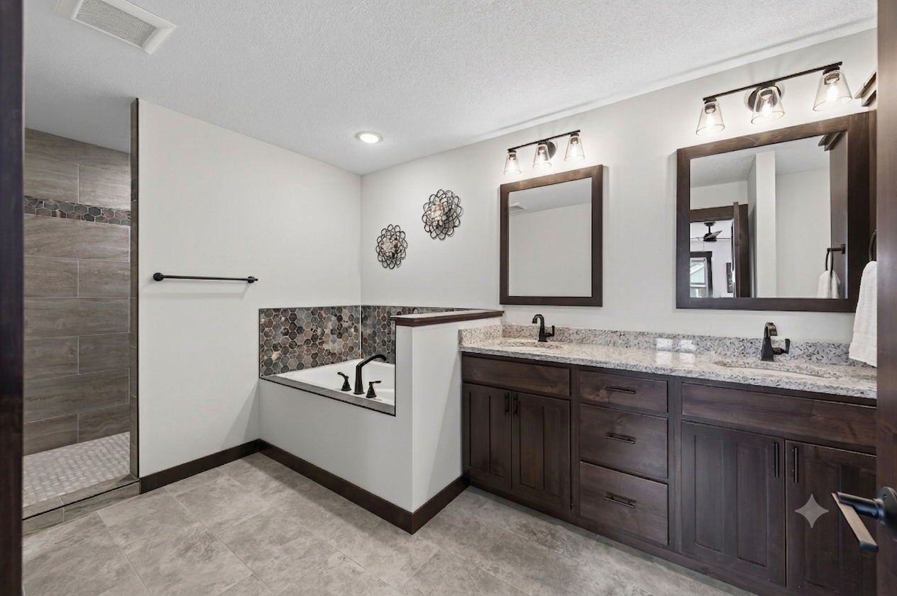 411 Westwood Drive Property Photo 18
