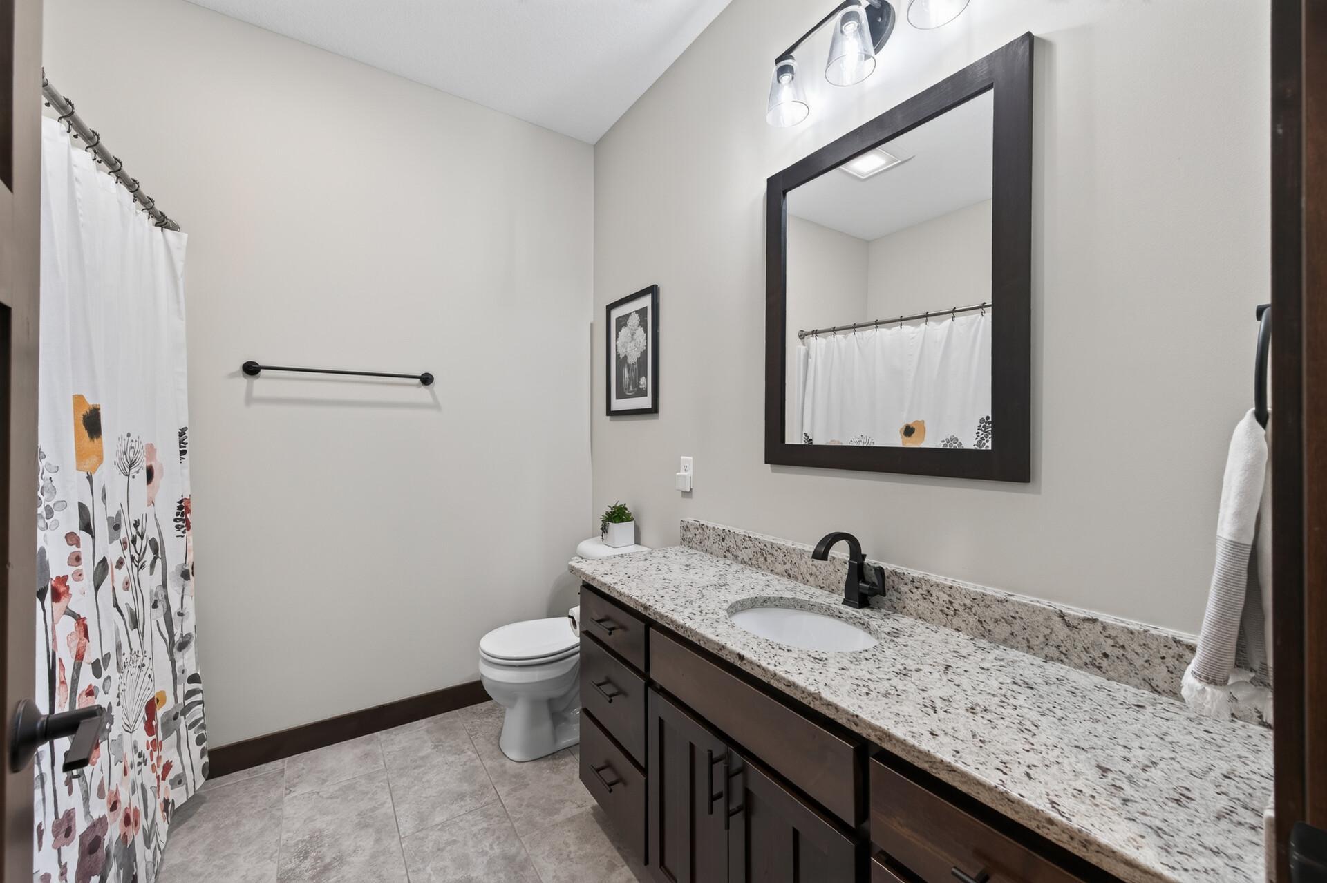 411 Westwood Drive Property Photo 27