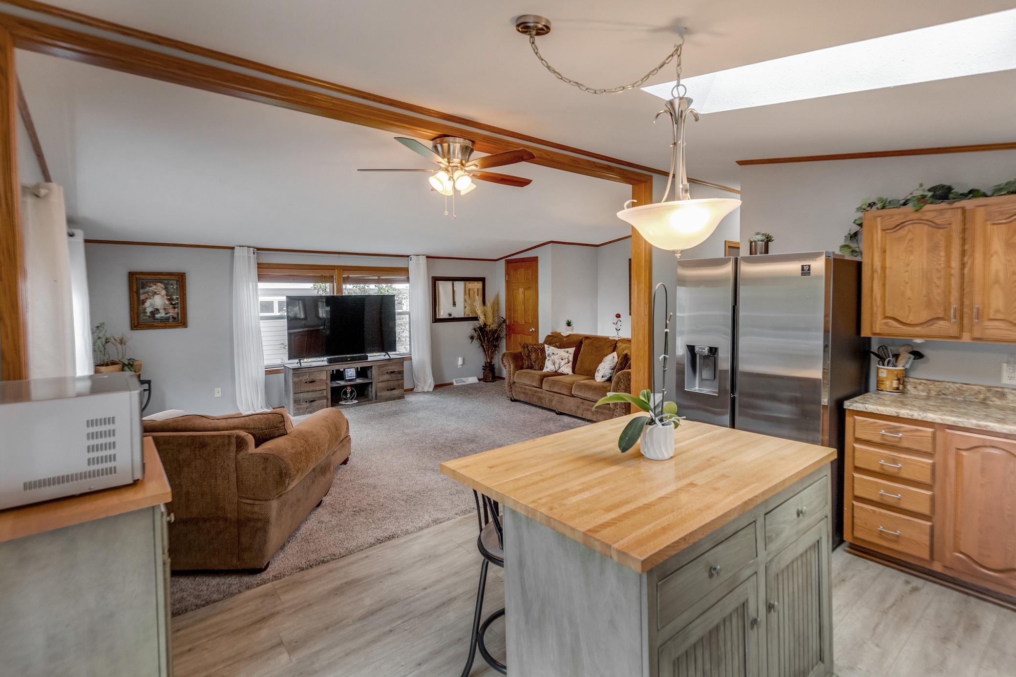 13335 E Shore Road Property Photo 11