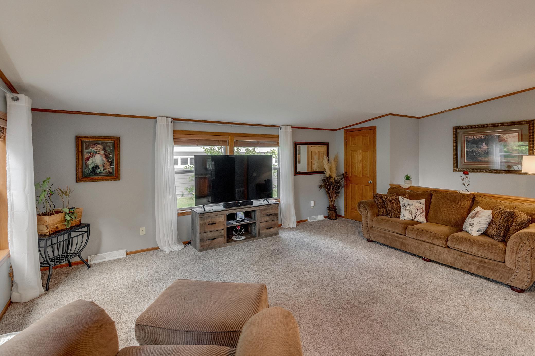 13335 E Shore Road Property Photo 15