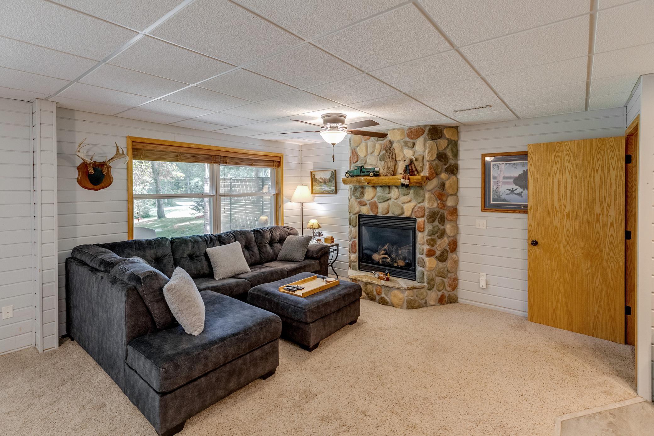 13335 E Shore Road Property Photo 23
