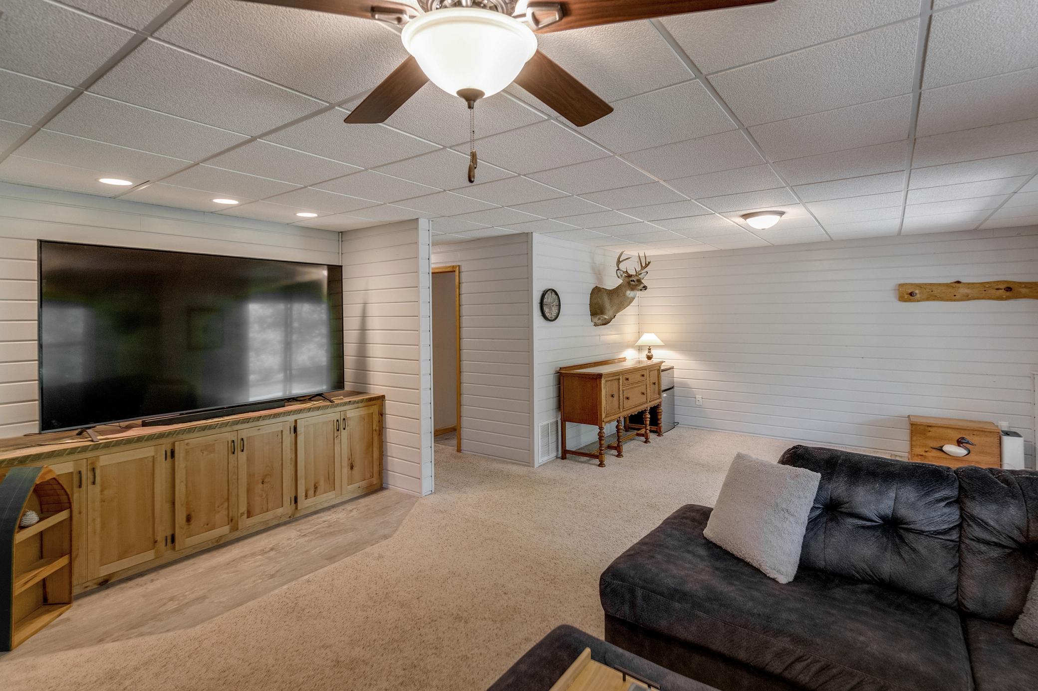 13335 E Shore Road Property Photo 24