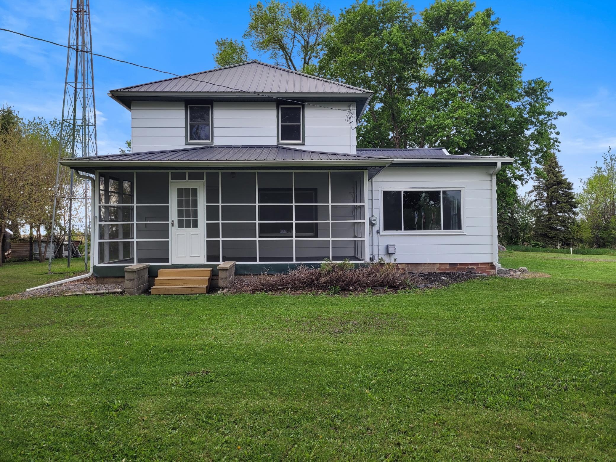 411 State Highway 19 Property Photo 1