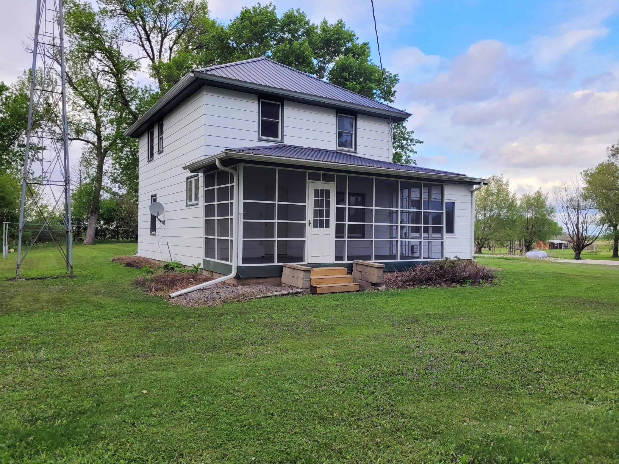 411 State Highway 19 Property Photo 4