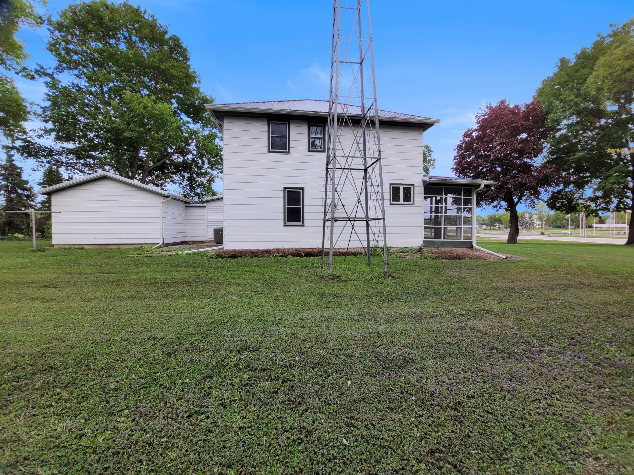 411 State Highway 19 Property Photo 5