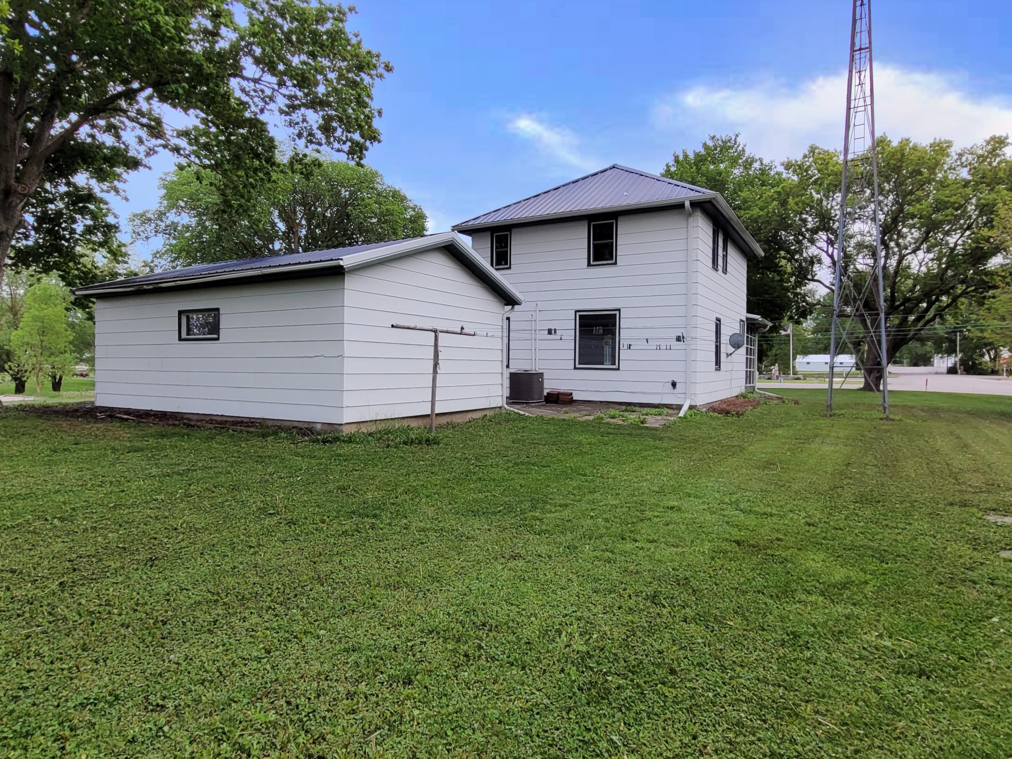 411 State Highway 19 Property Photo 6