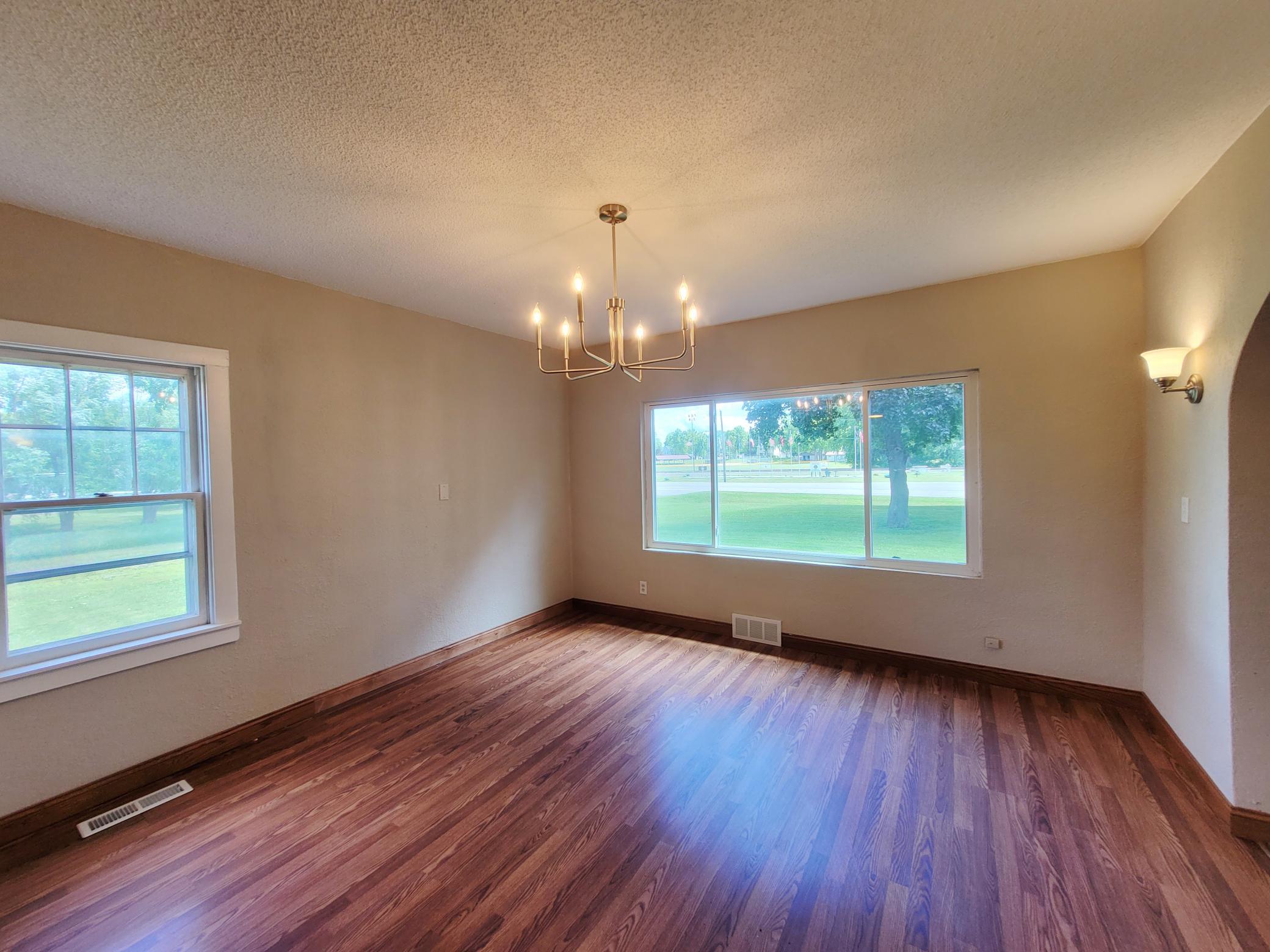 411 State Highway 19 Property Photo 11