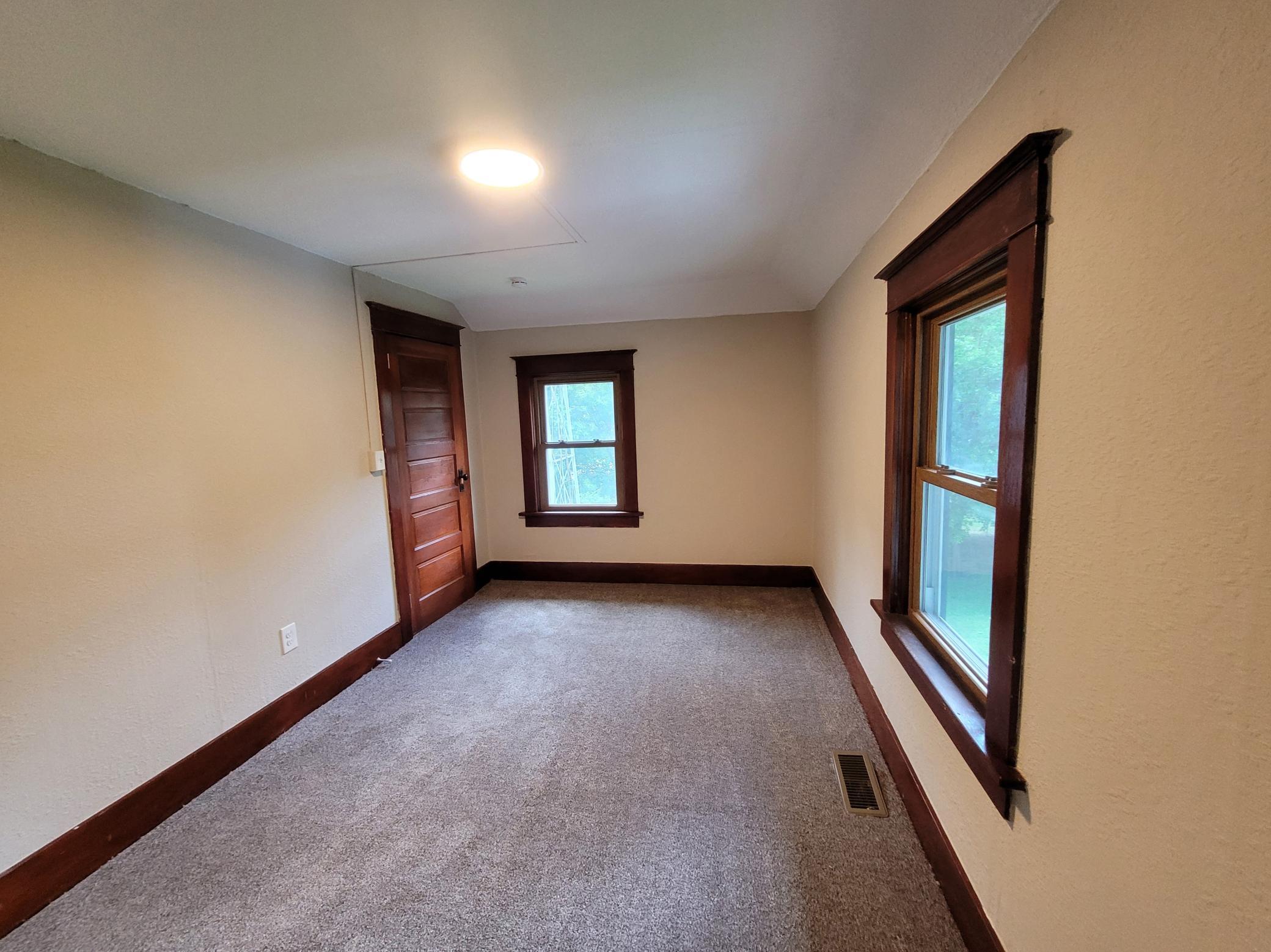 411 State Highway 19 Property Photo 17