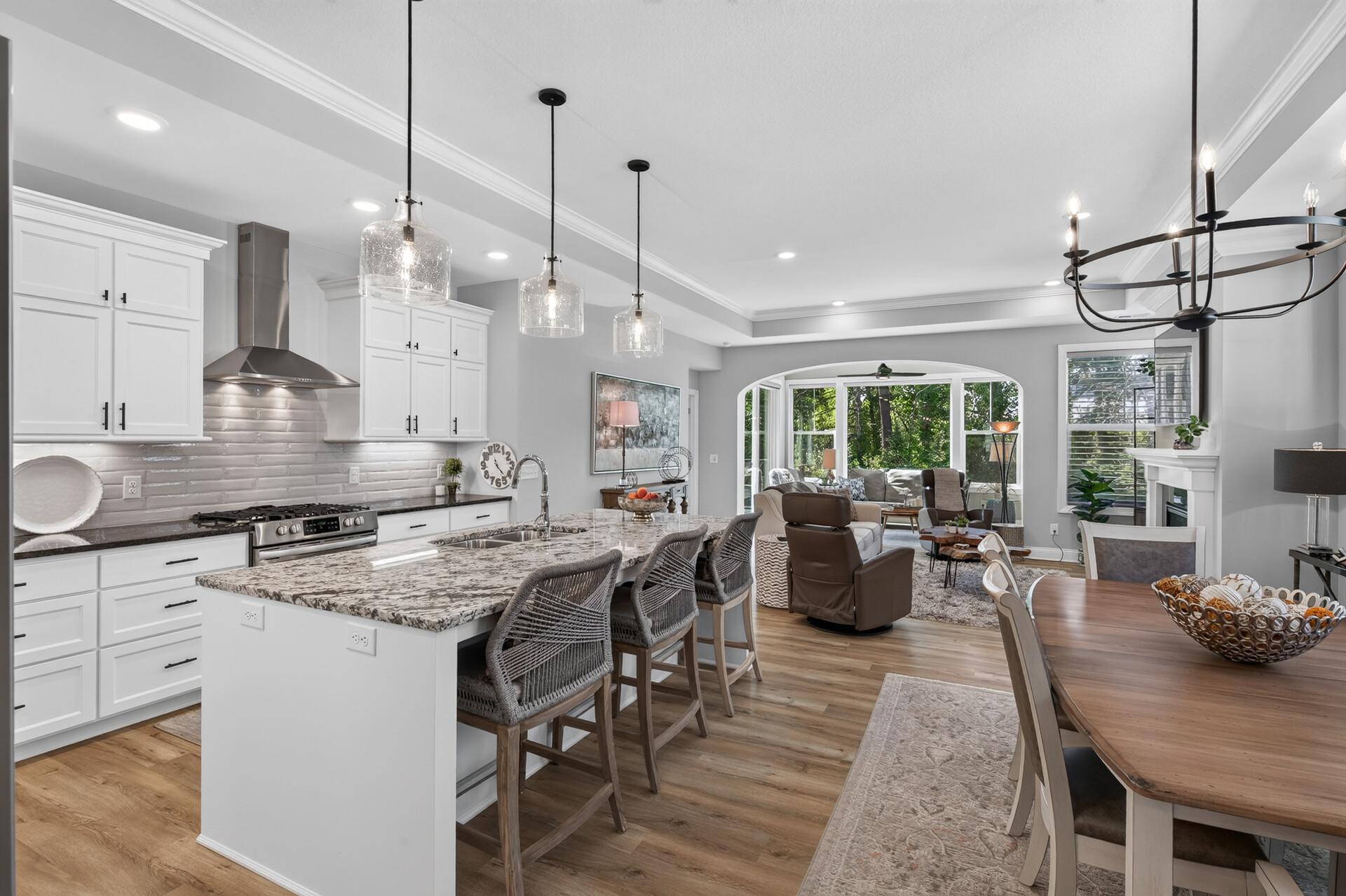 18043 38th Place N Property Photo 6