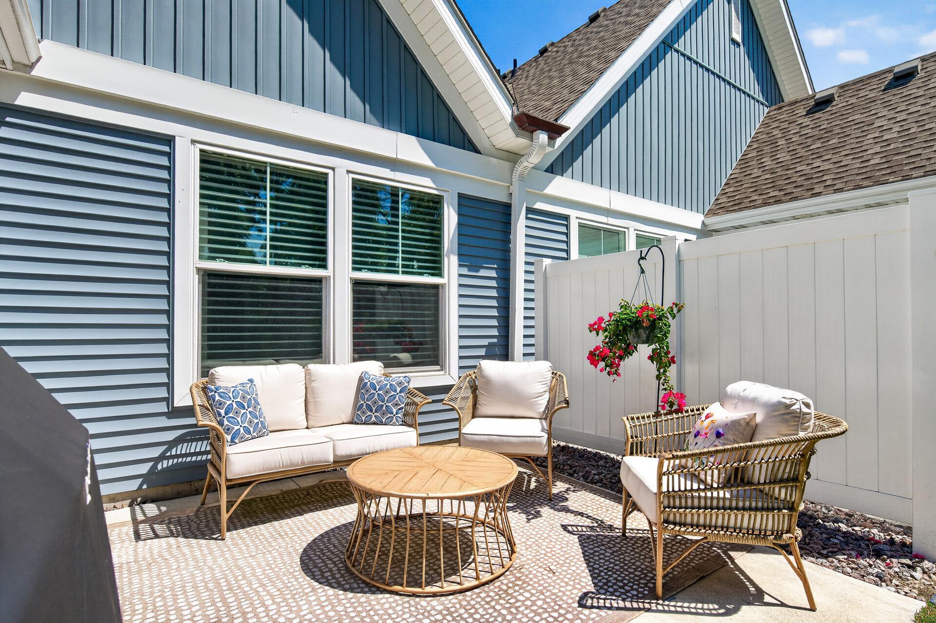 18043 38th Place N Property Photo 32