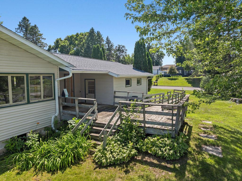 103 Hilltop Drive Property Photo 8