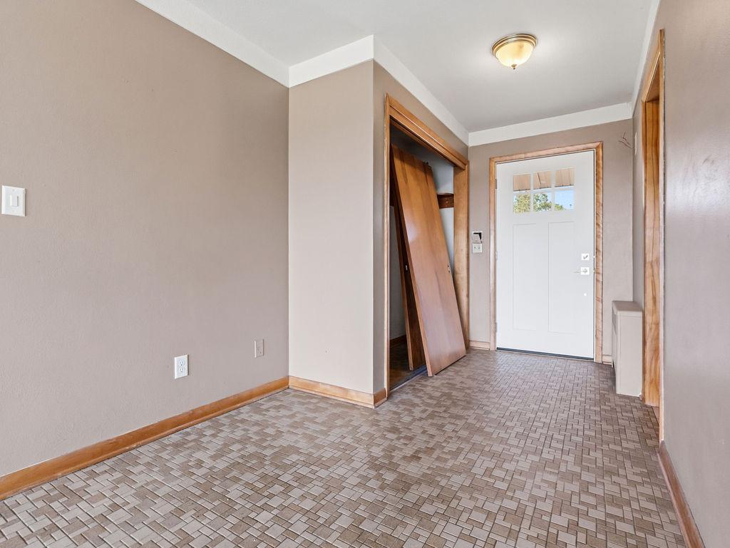 103 Hilltop Drive Property Photo 32