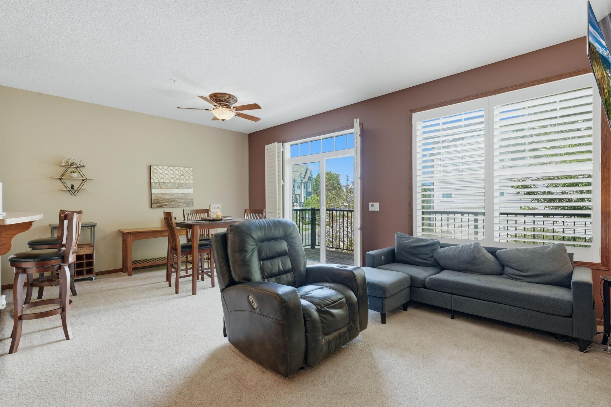 8336 Emery Parkway N Property Photo 6