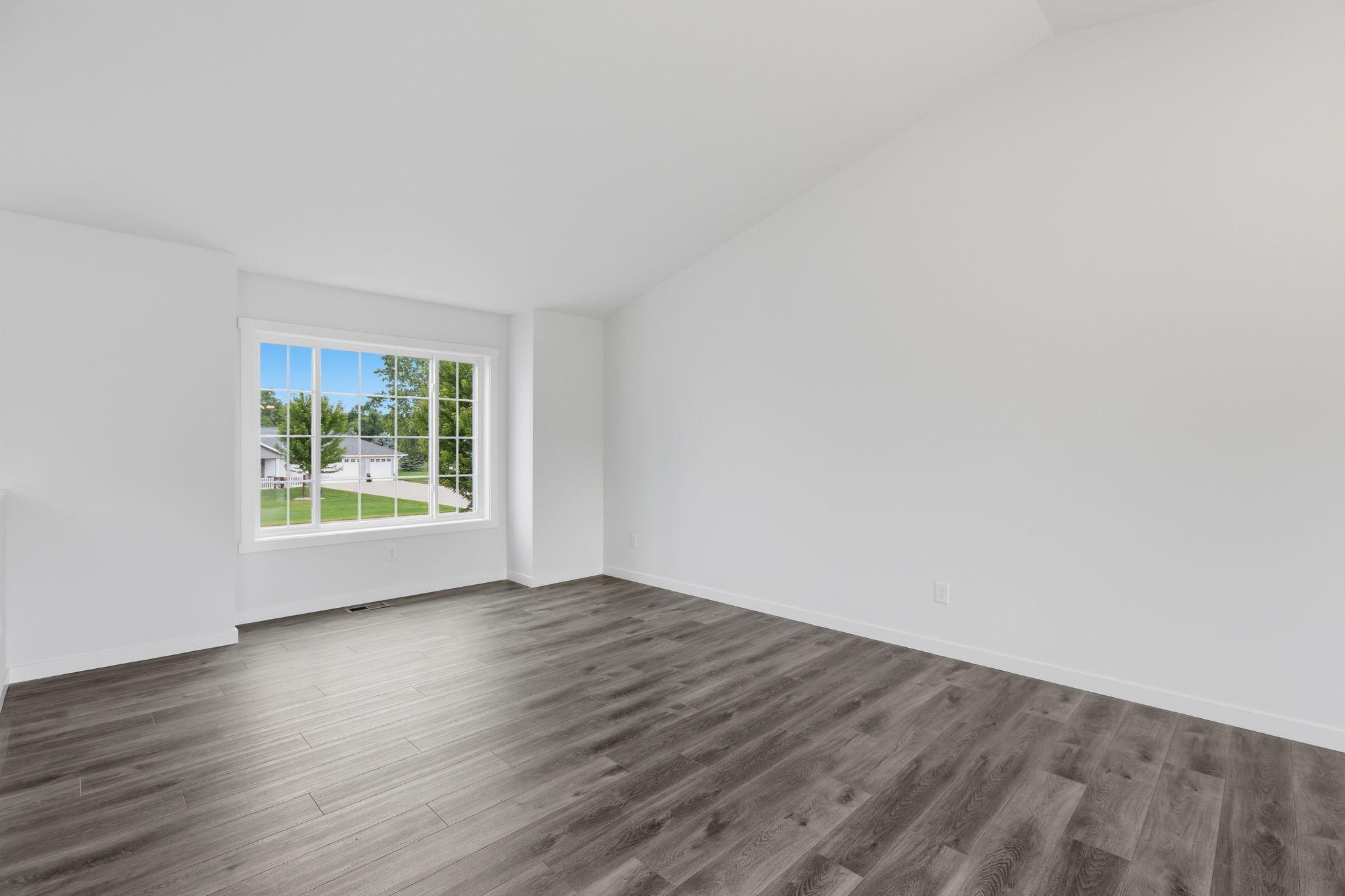 404 Westgate Drive Property Photo 10