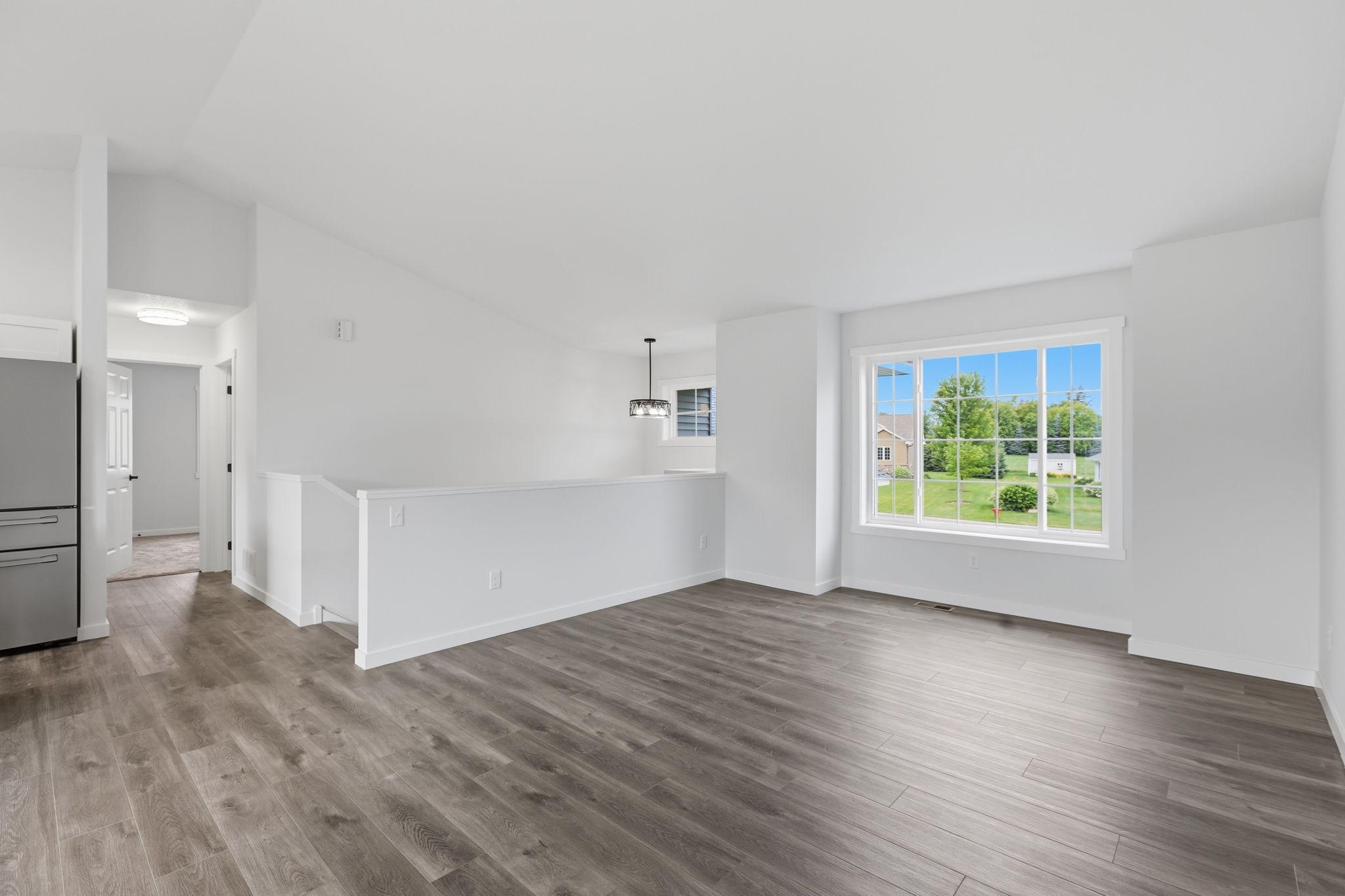 404 Westgate Drive Property Photo 12