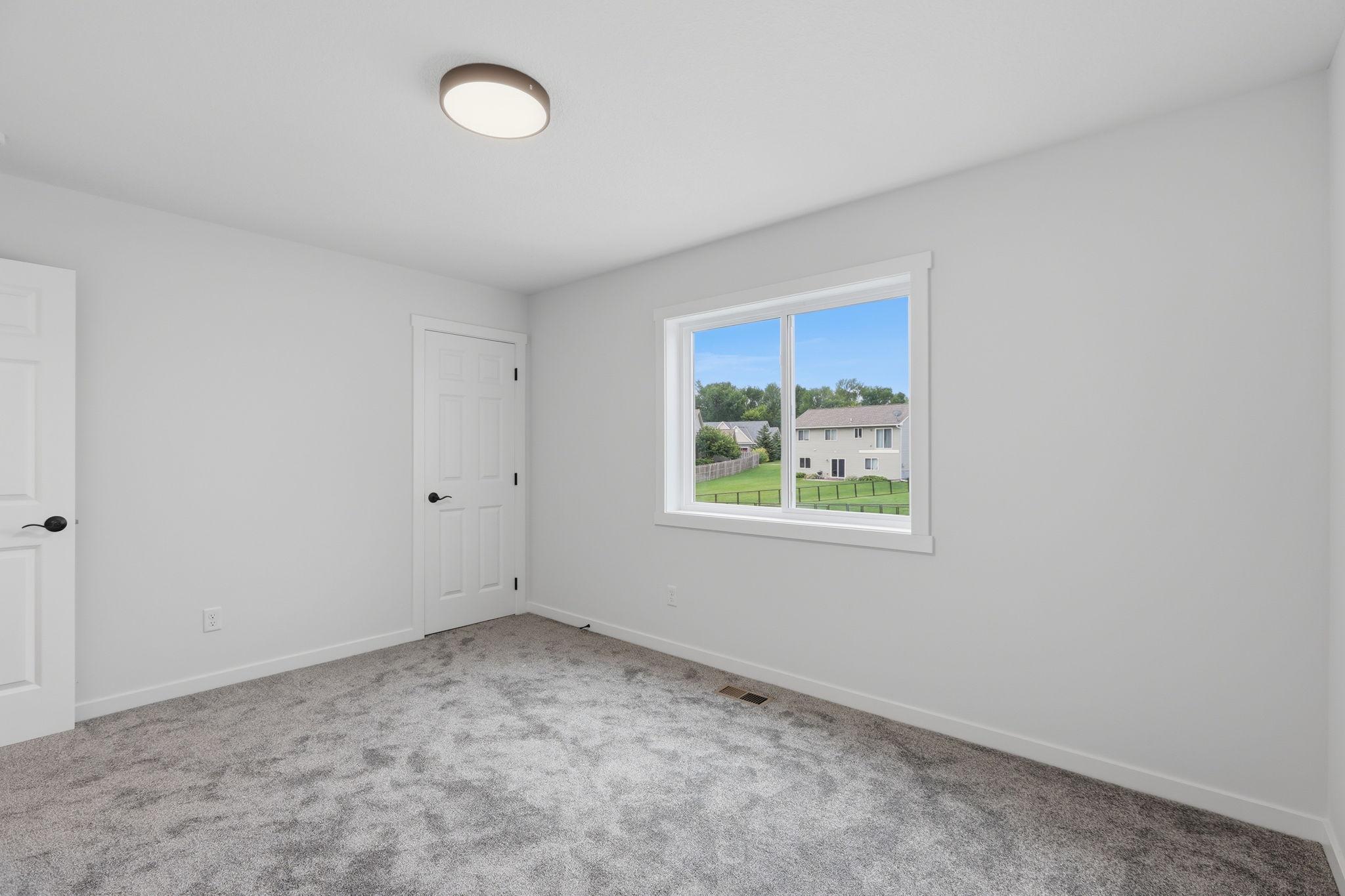 404 Westgate Drive Property Photo 14