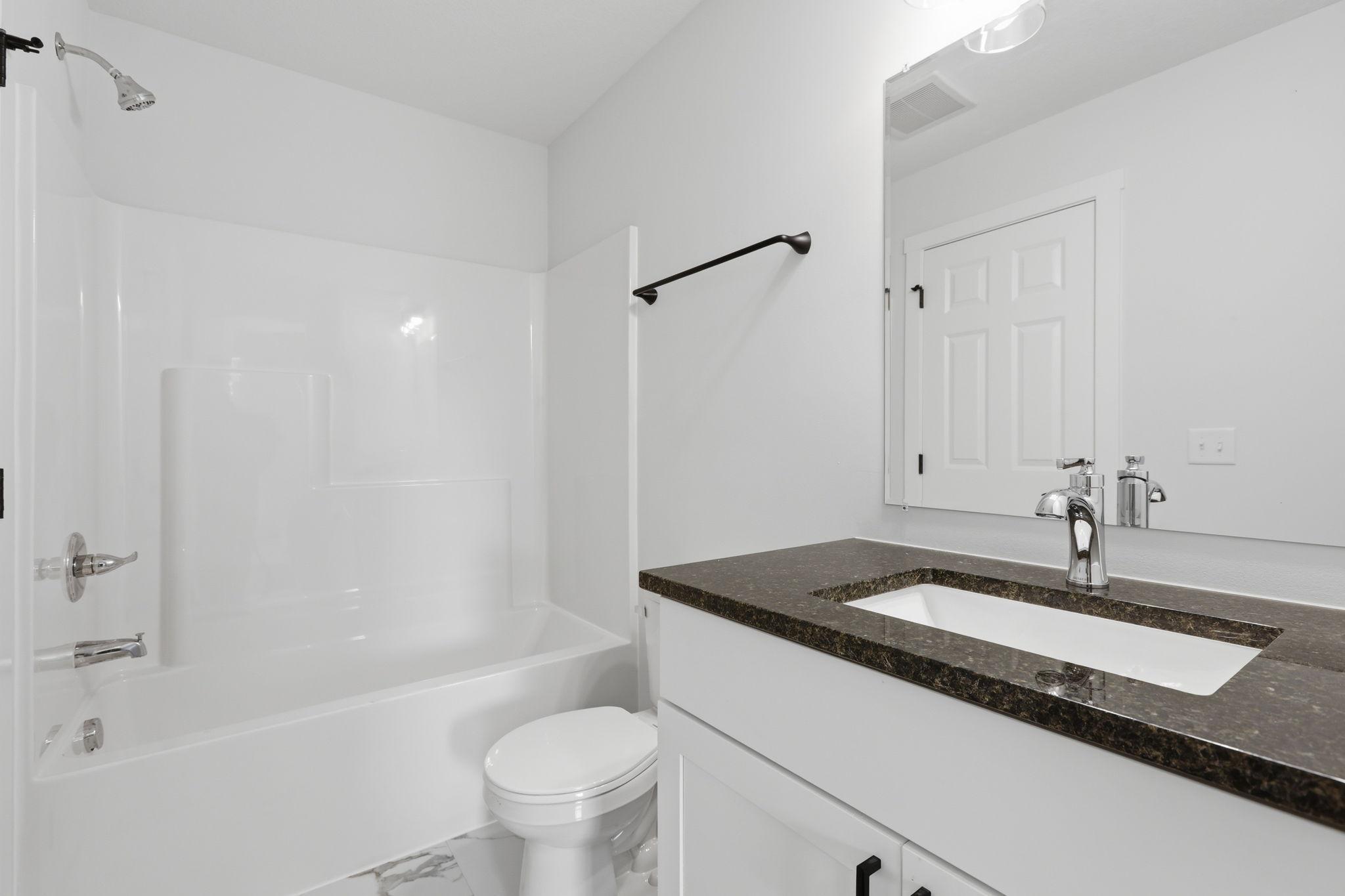 404 Westgate Drive Property Photo 16