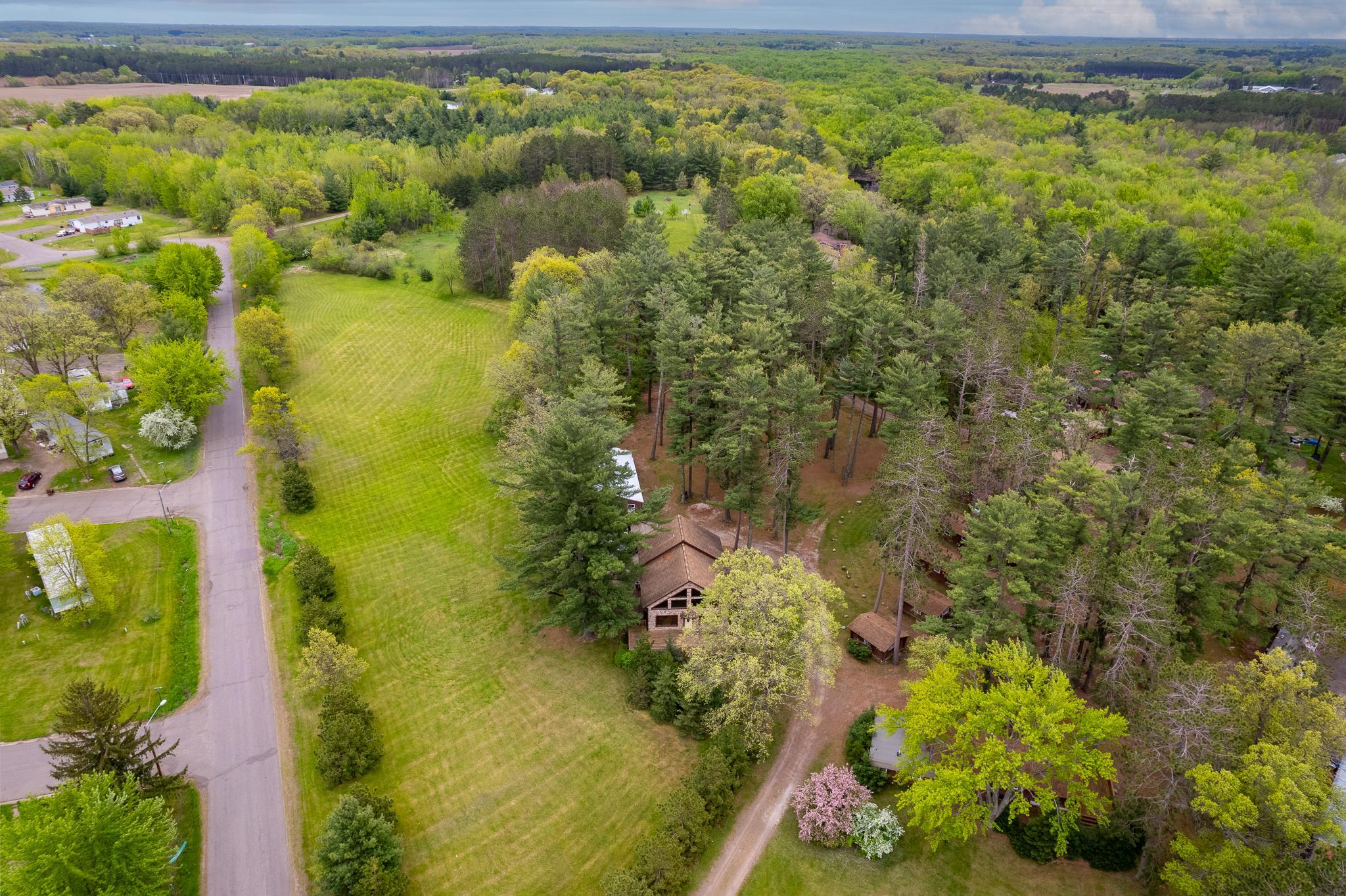 930 Highway 65 S Property Photo 4