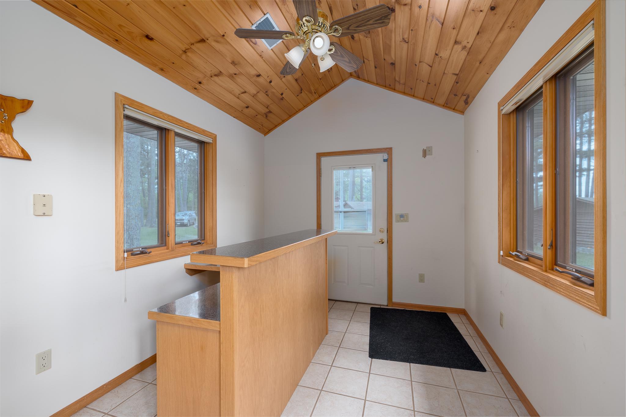 930 Highway 65 S Property Photo 37