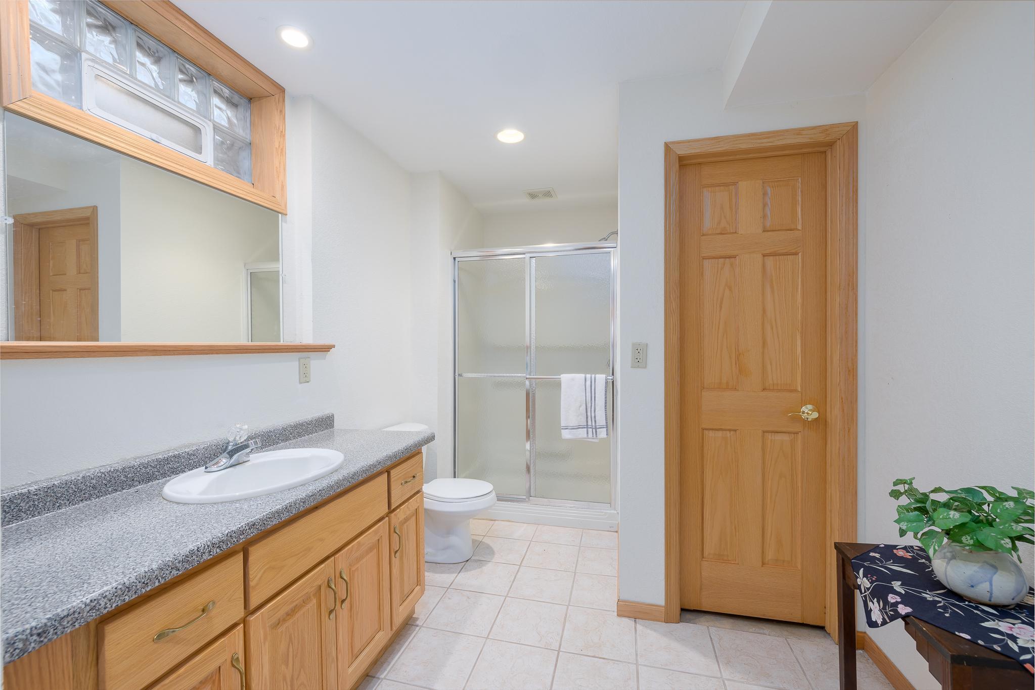 930 Highway 65 S Property Photo 47