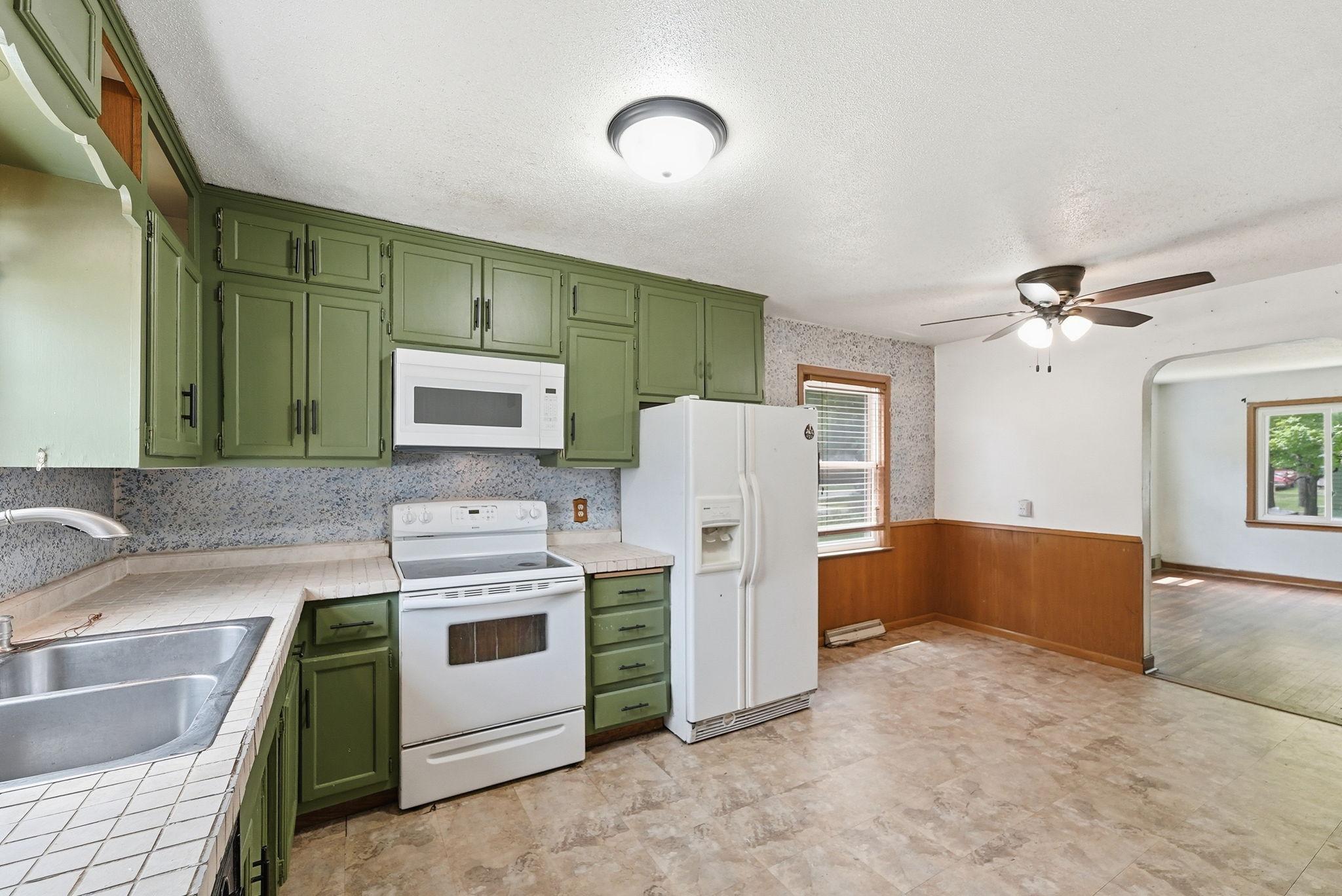 108 21st Avenue N Property Photo 22