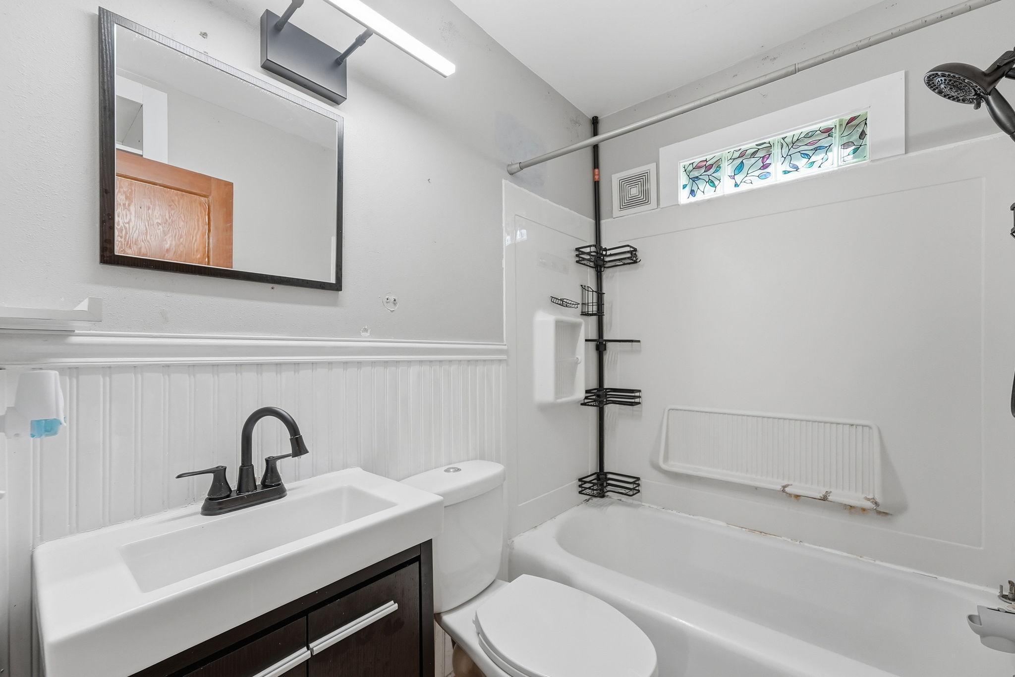 108 21st Avenue N Property Photo 24