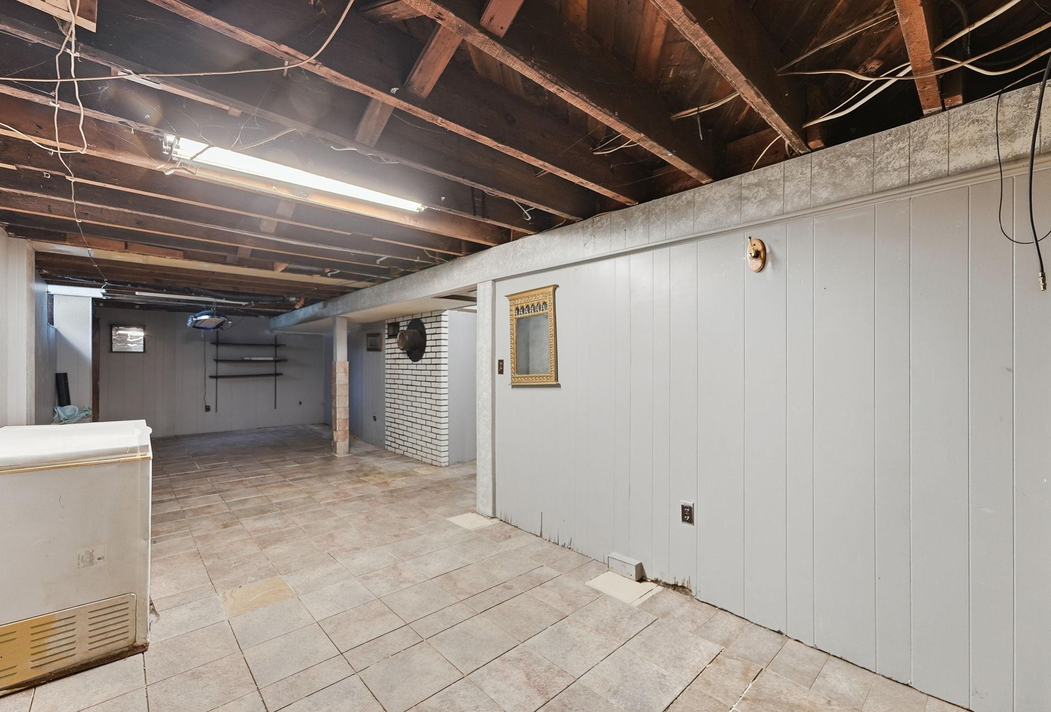 108 21st Avenue N Property Photo 31