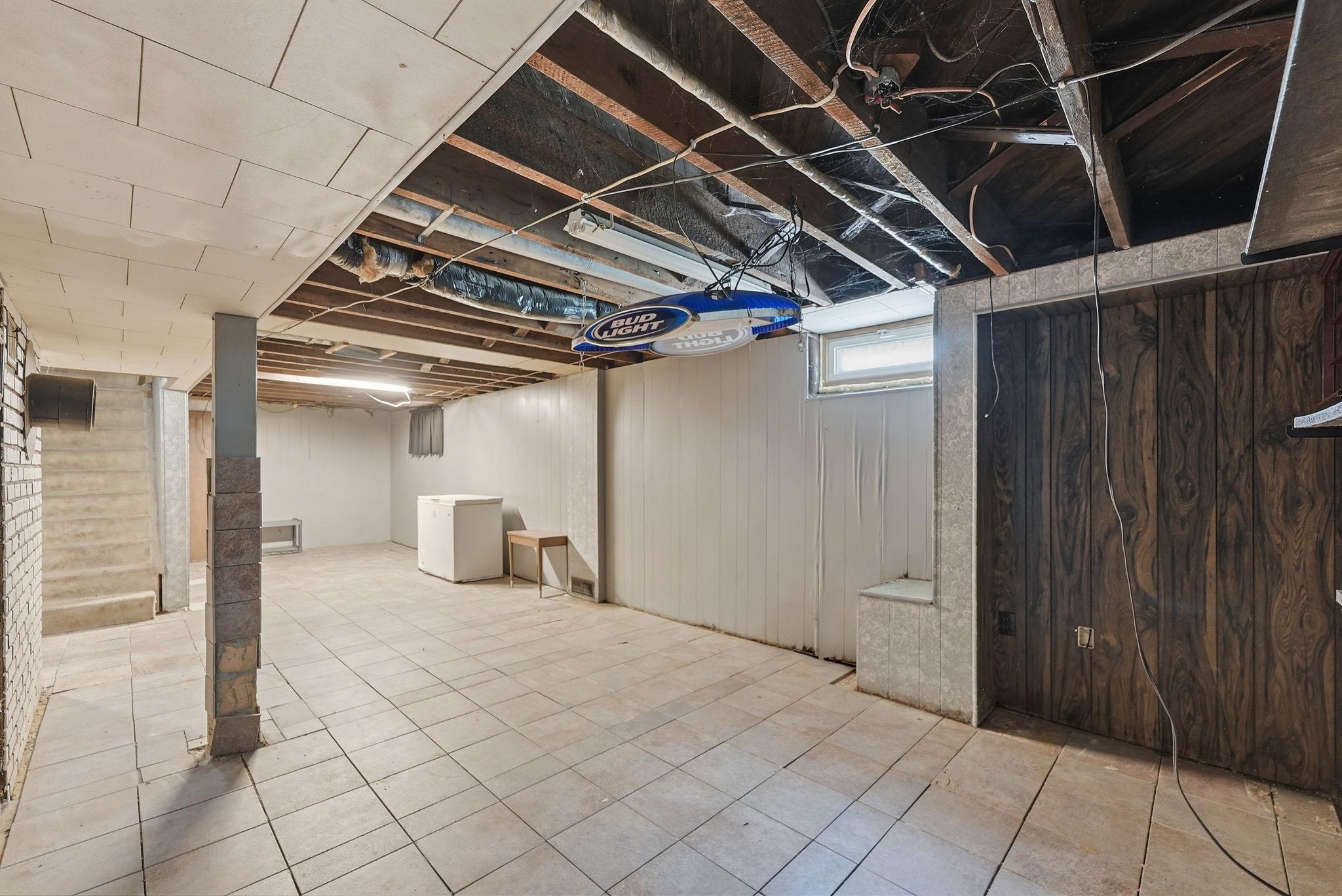 108 21st Avenue N Property Photo 33