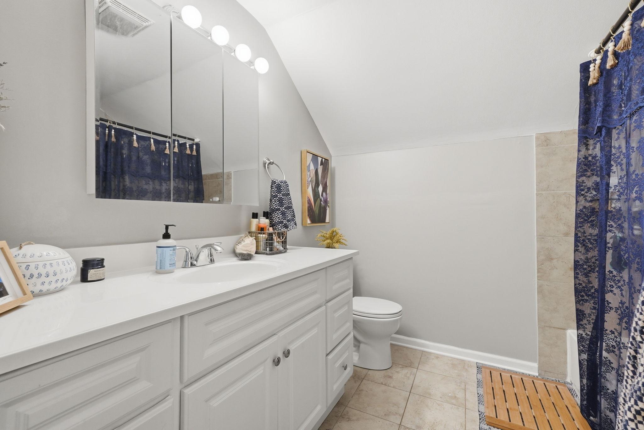 3952 Oakland Avenue Property Photo 27