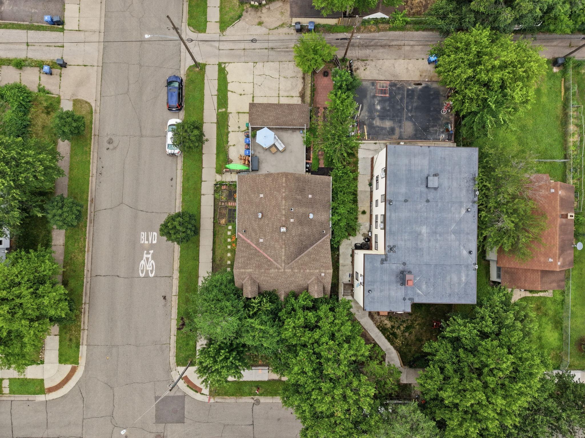 3952 Oakland Avenue Property Photo 49