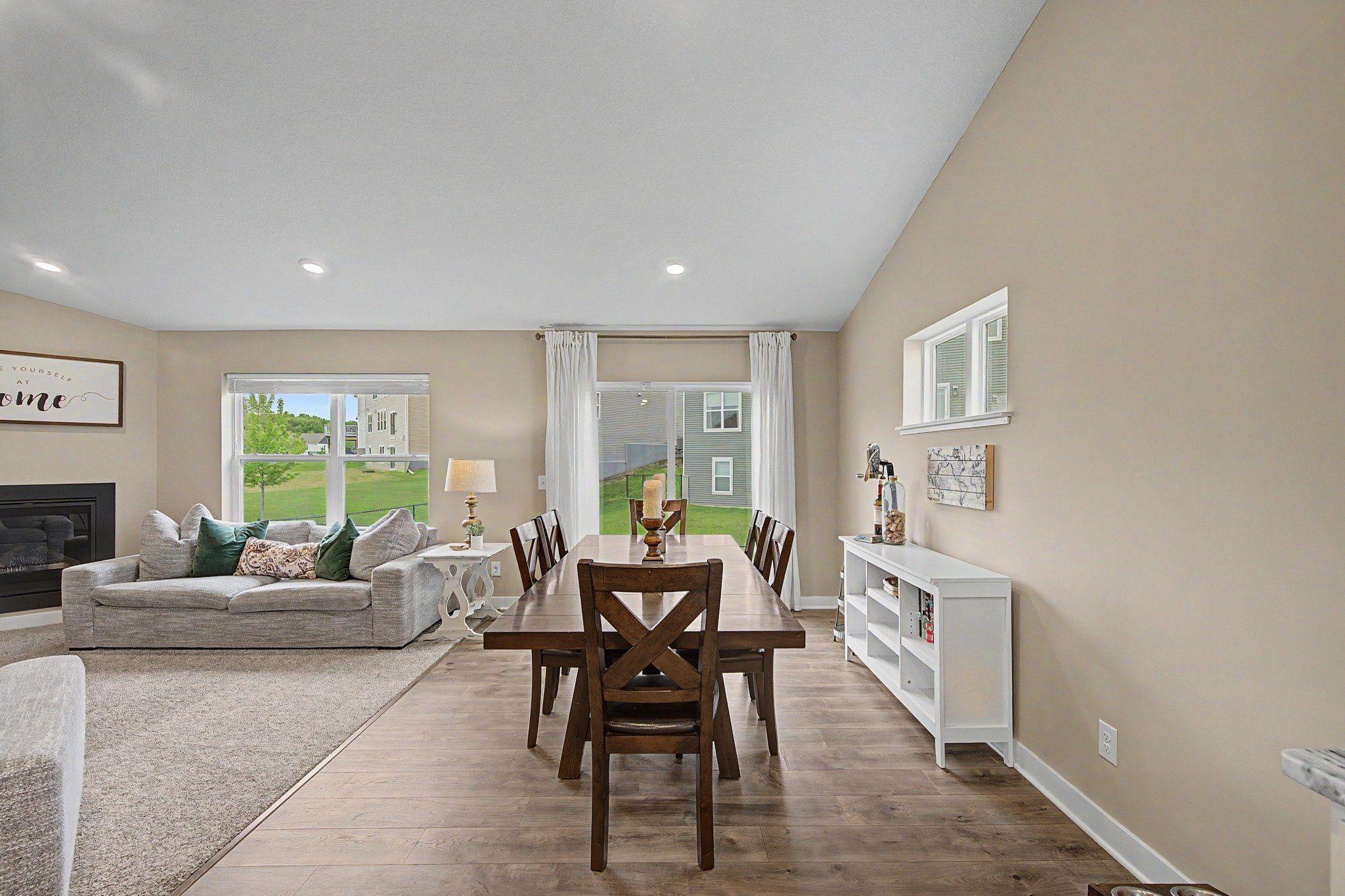 14211 Cheshire Lane N Property Photo 7