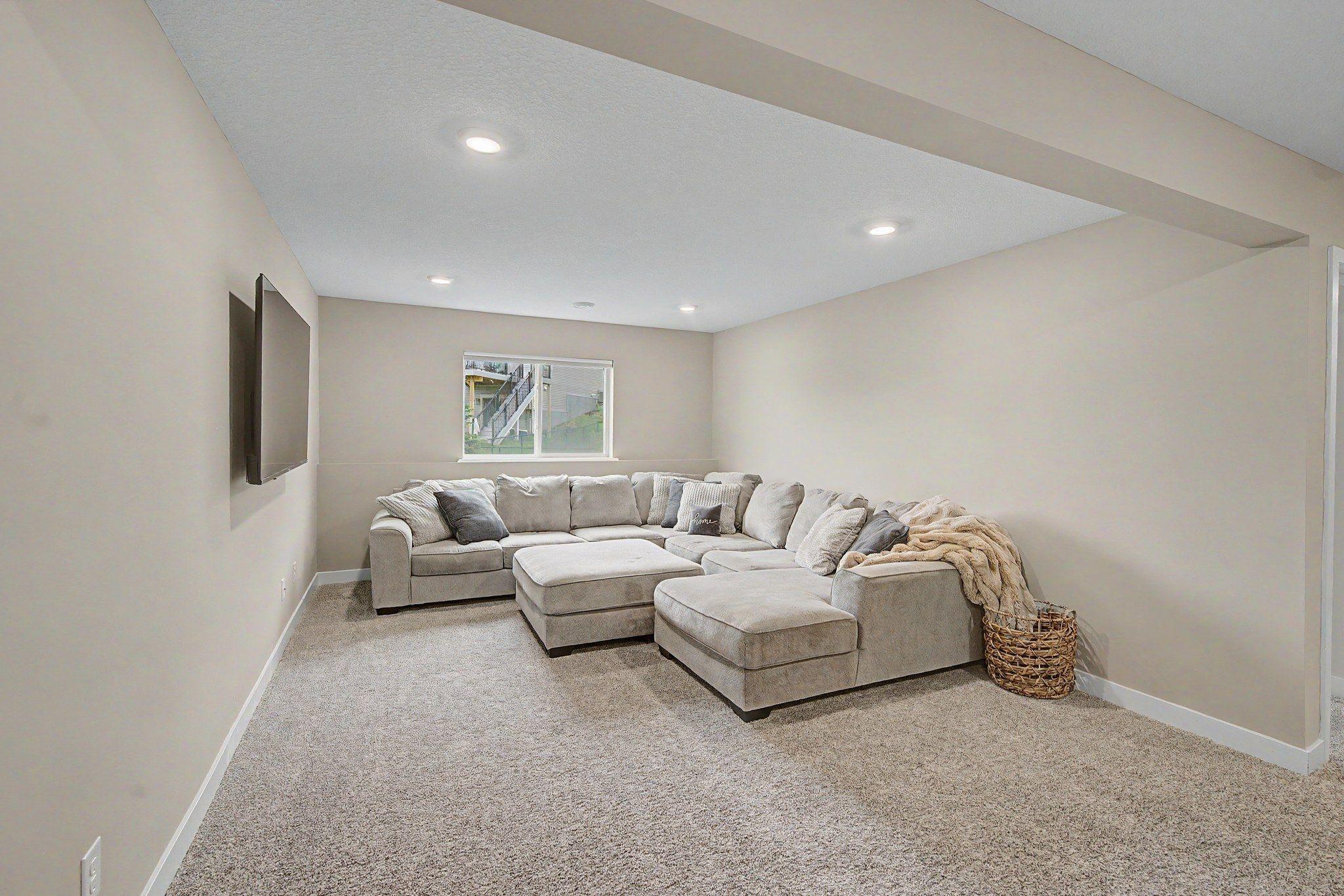 14211 Cheshire Lane N Property Photo 15