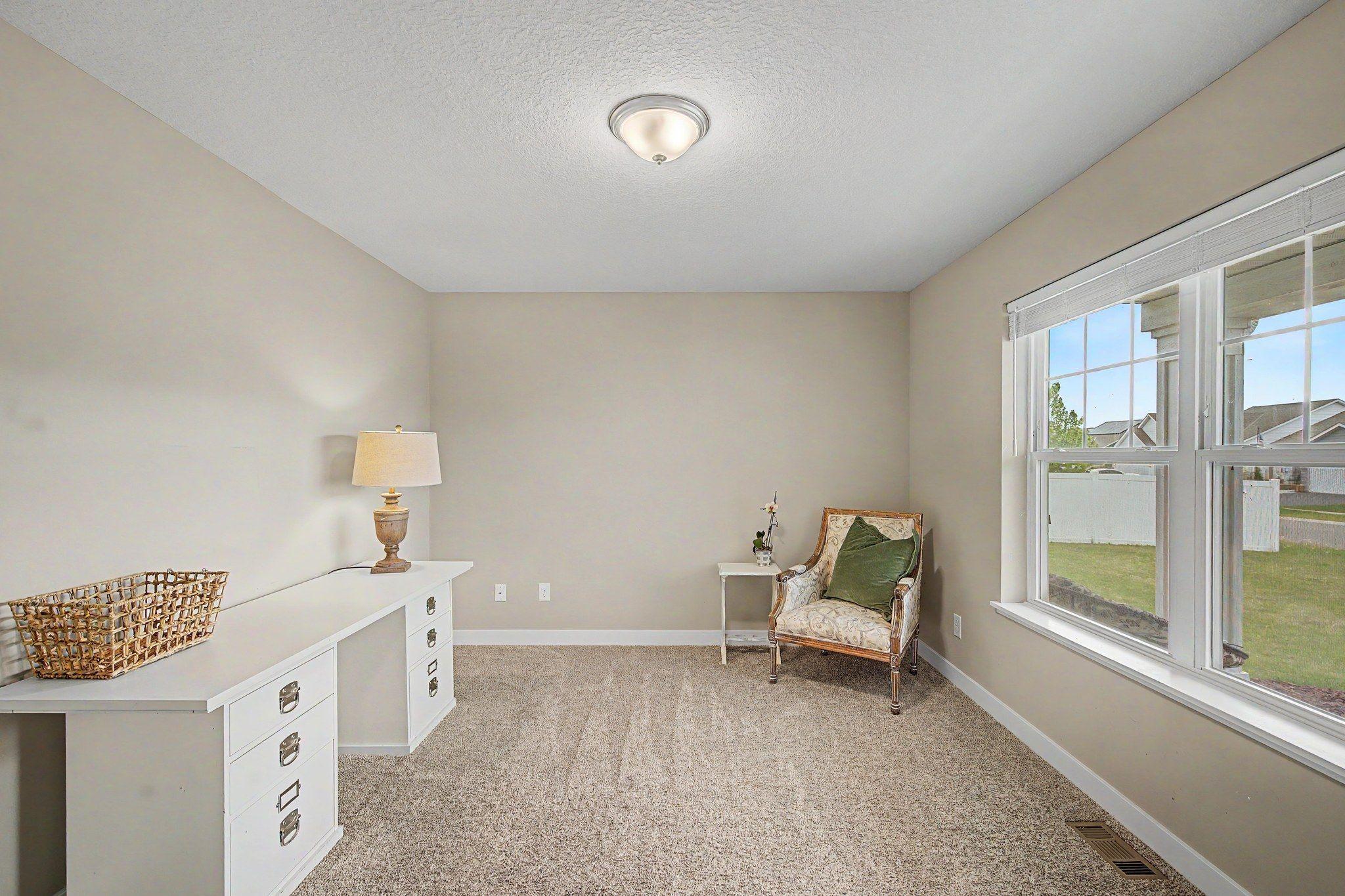 14211 Cheshire Lane N Property Photo 25