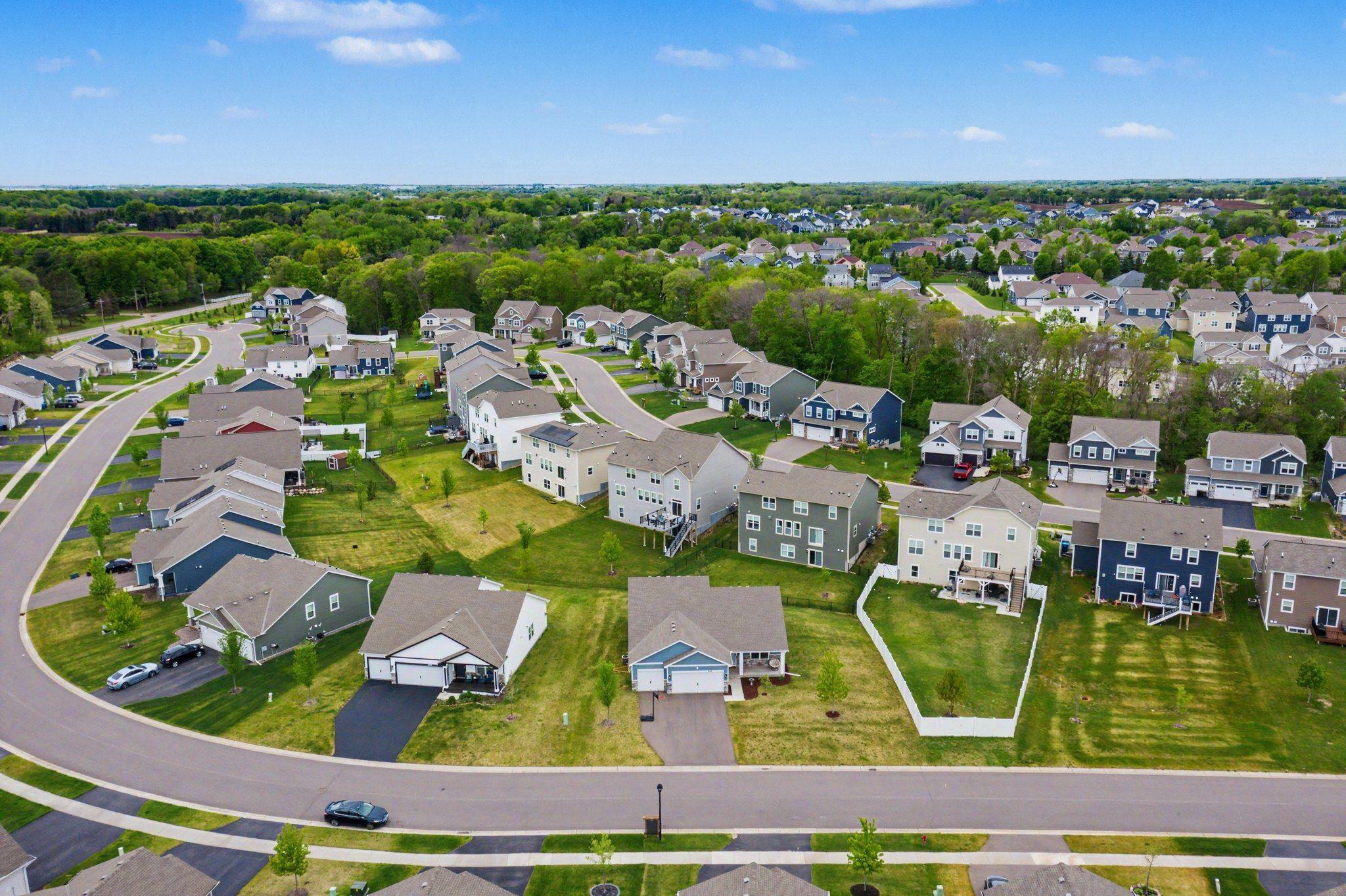 14211 Cheshire Lane N Property Photo 26