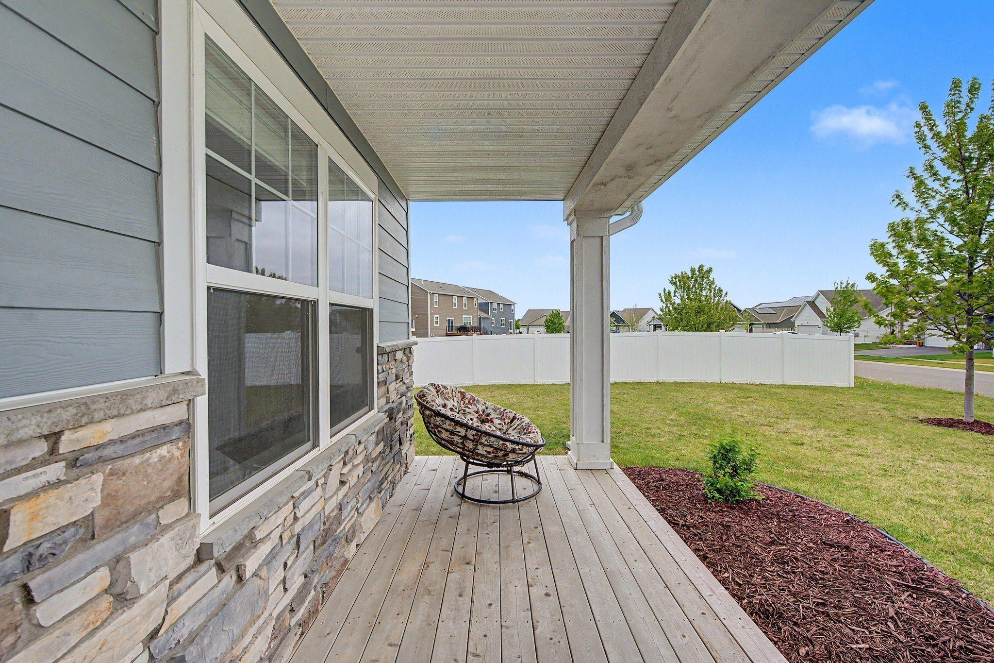 14211 Cheshire Lane N Property Photo 30