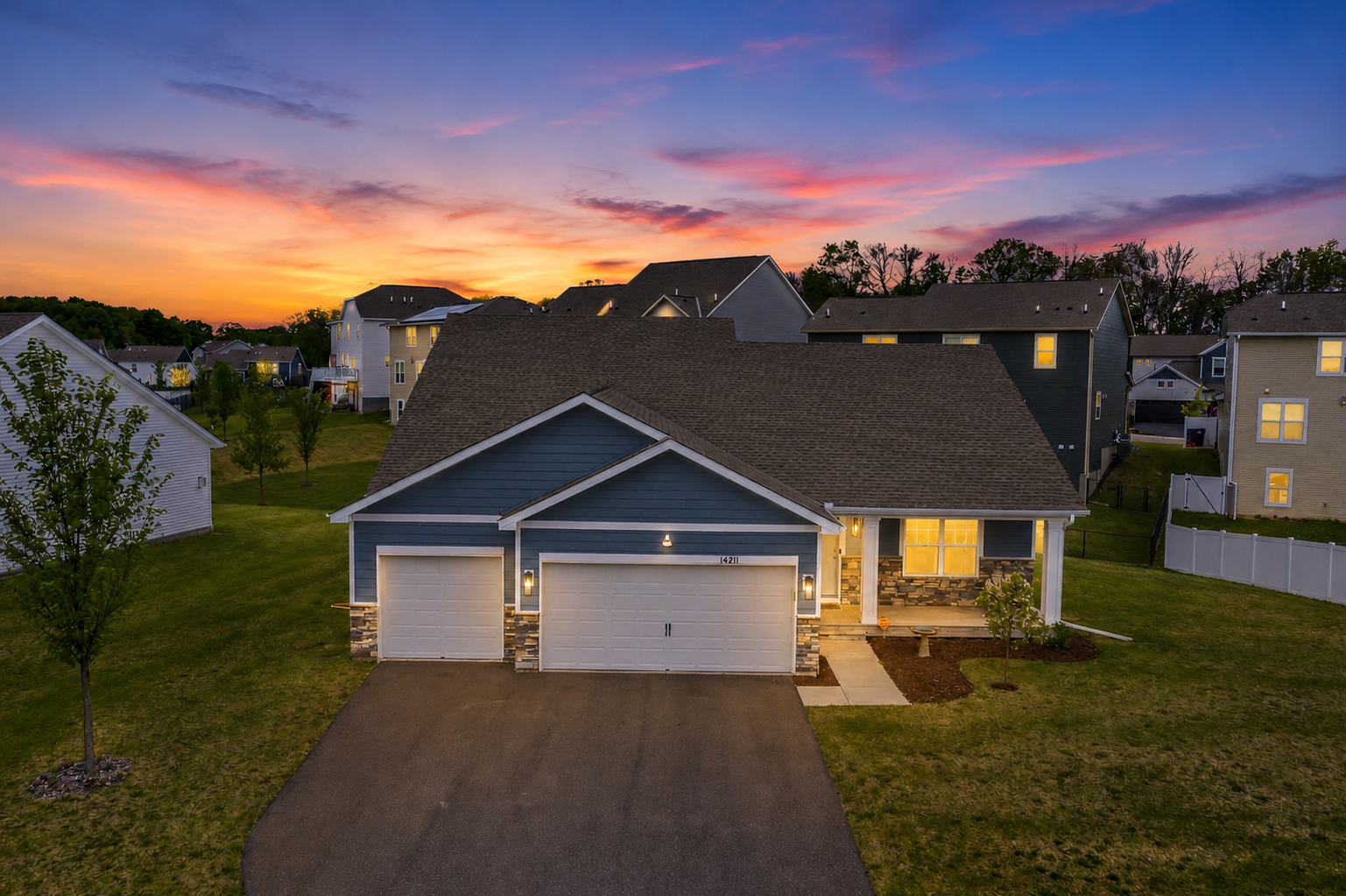 14211 Cheshire Lane N Property Photo 34