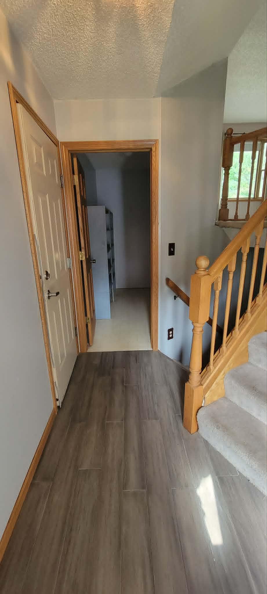 3237 Belmar Drive Property Photo 2